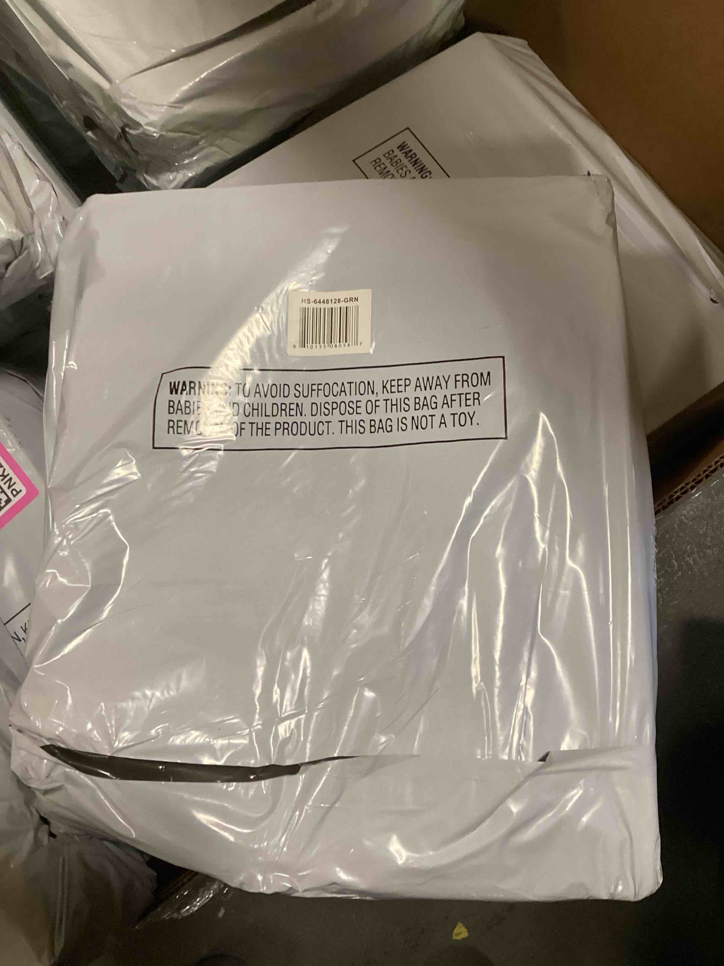 https://s3.amazonaws.com/lotting-images-prod/bidfta/_1739207612373.jpeg