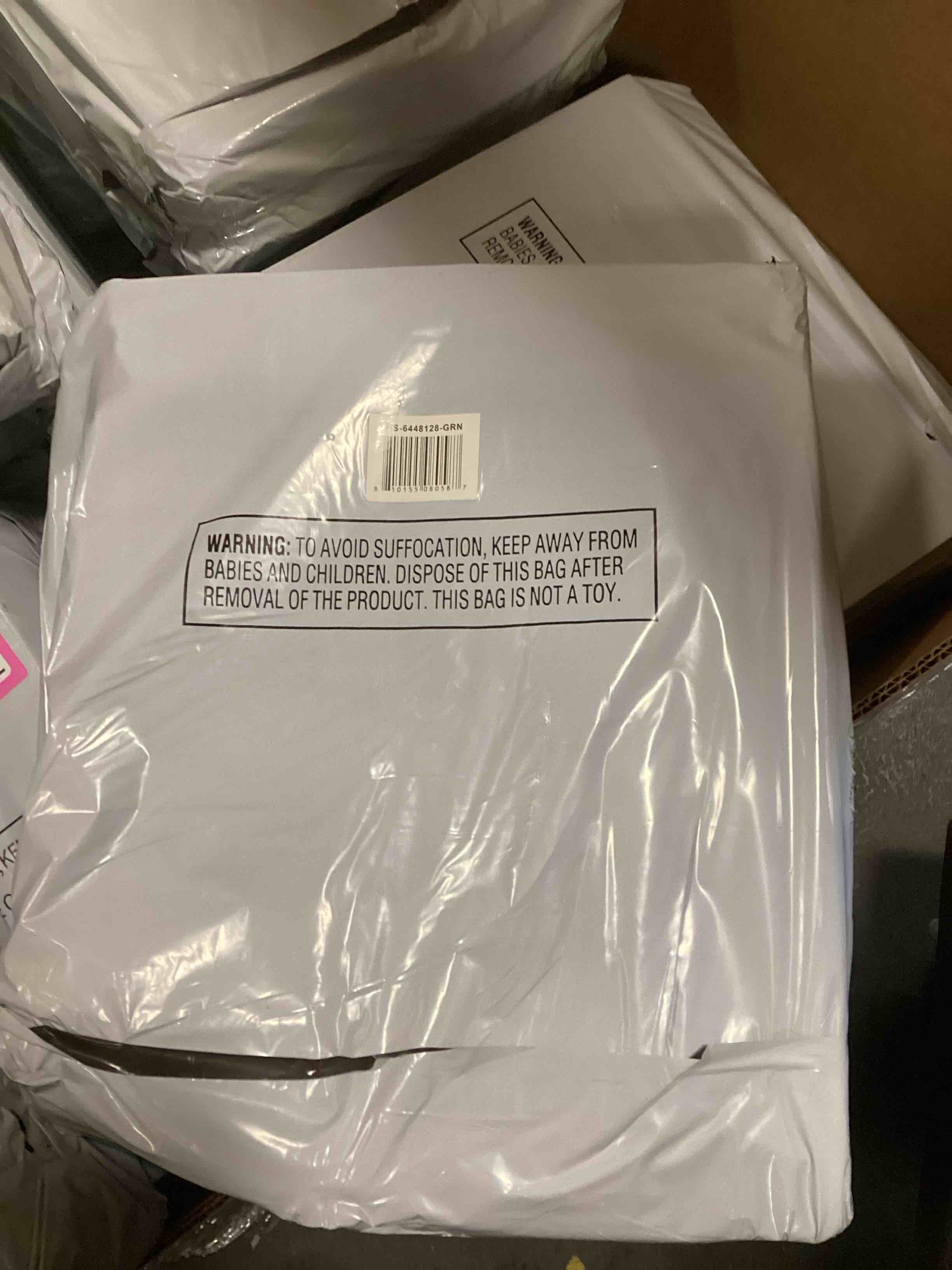 https://s3.amazonaws.com/lotting-images-prod/bidfta/_1739207613223.jpeg
