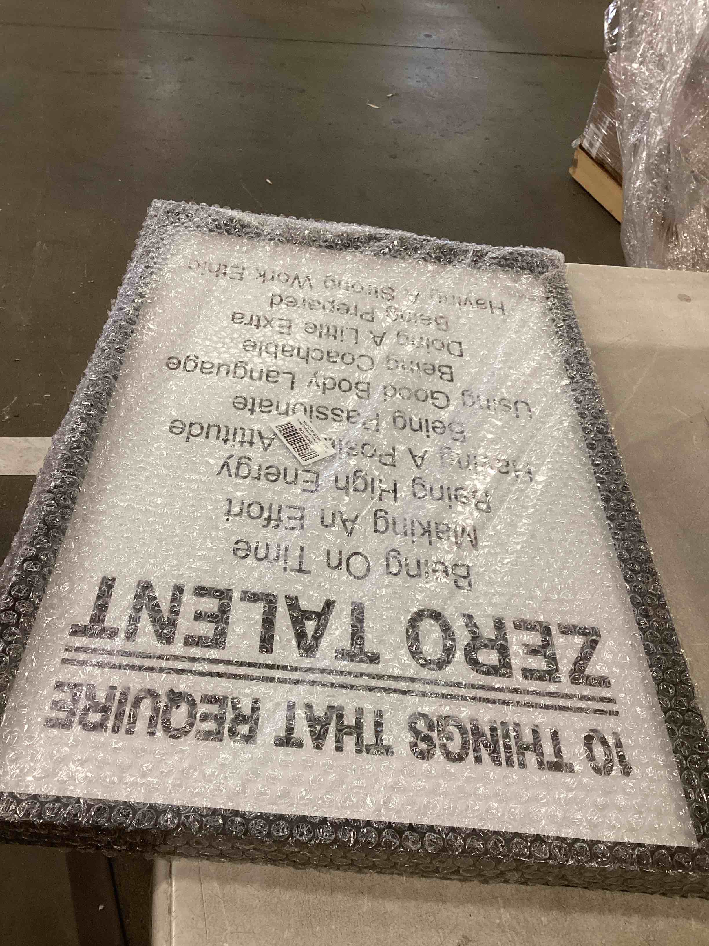 https://s3.amazonaws.com/lotting-images-prod/bidfta/_1739215970195.jpeg