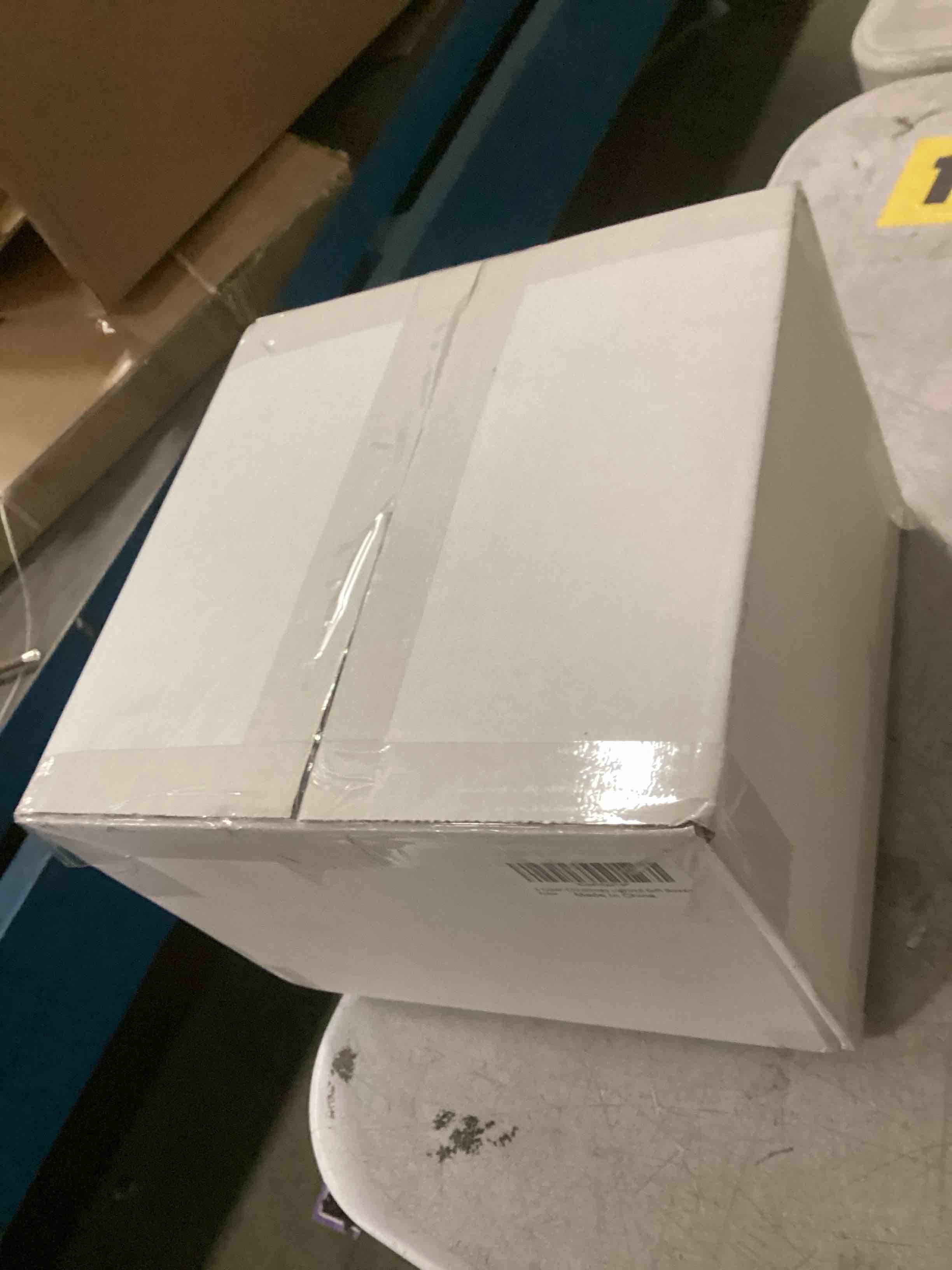 https://s3.amazonaws.com/lotting-images-prod/bidfta/_1739306249300.jpeg