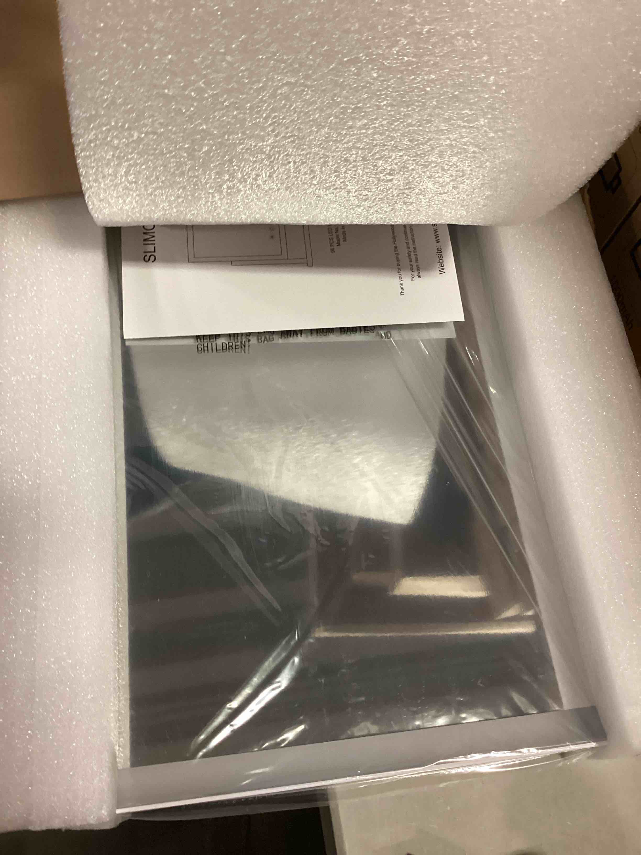 https://s3.amazonaws.com/lotting-images-prod/bidfta/_1739306723319.jpeg