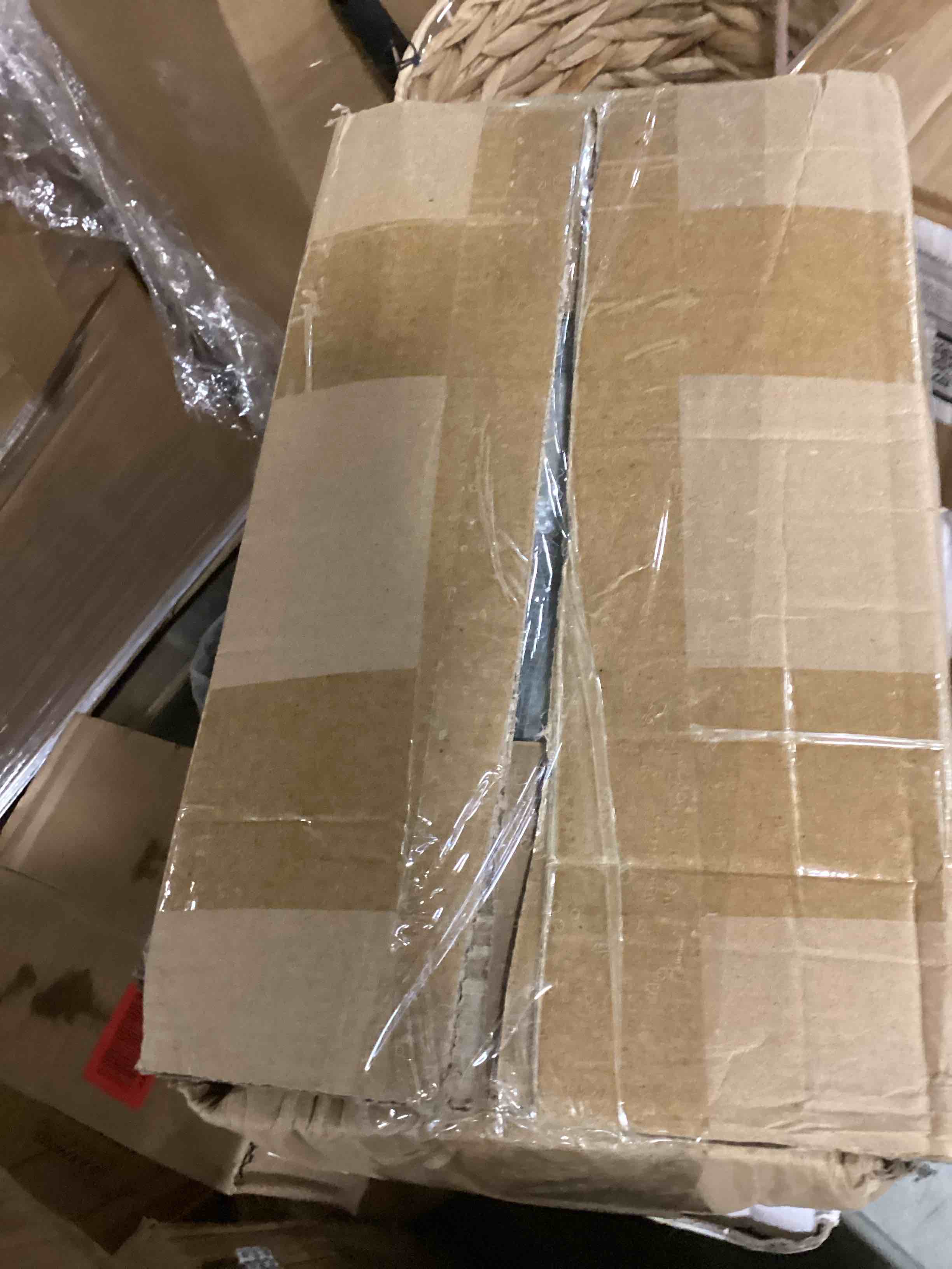 https://s3.amazonaws.com/lotting-images-prod/bidfta/_1739454437609.jpeg