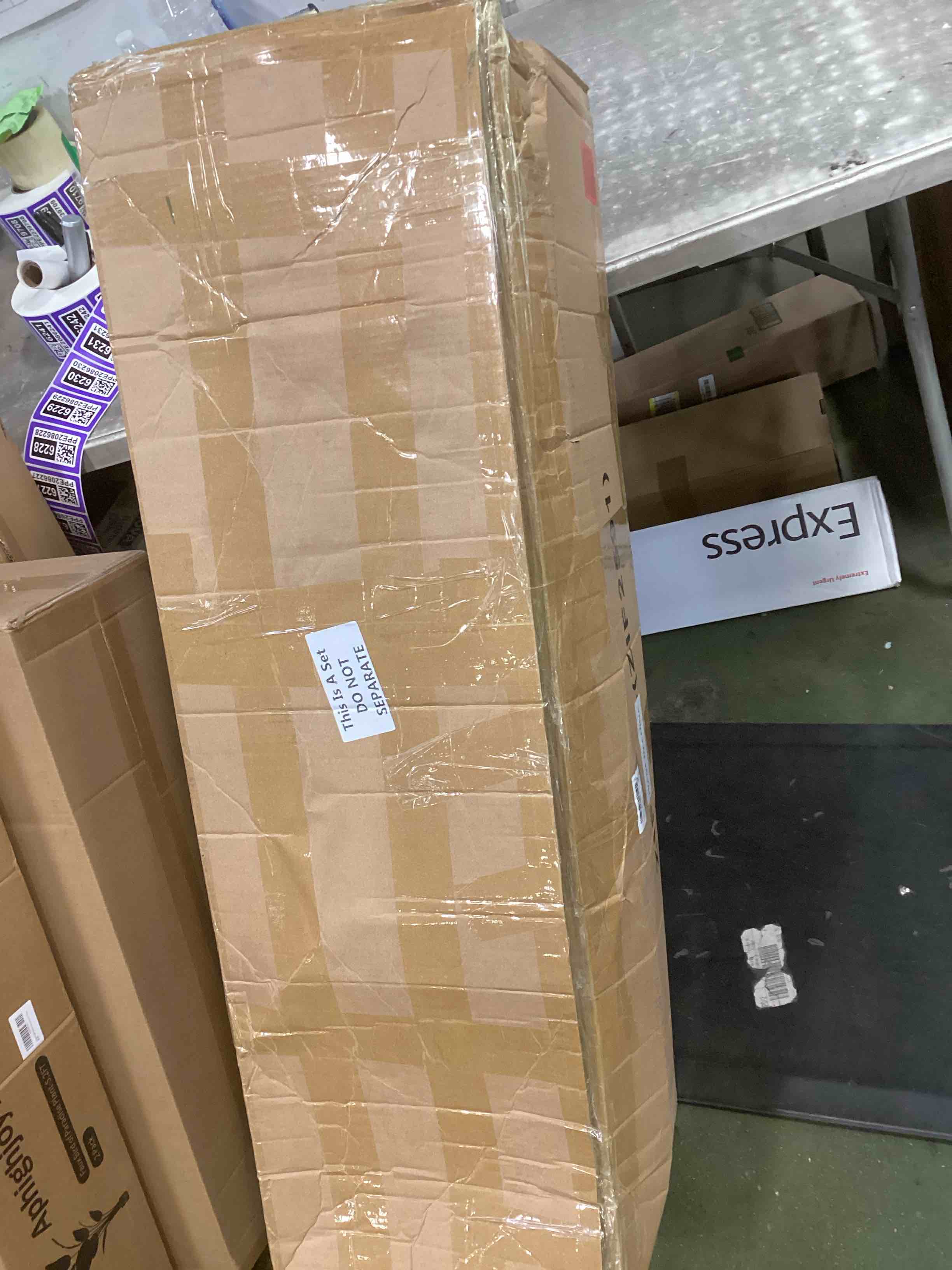 https://s3.amazonaws.com/lotting-images-prod/bidfta/_1739472234324.jpeg