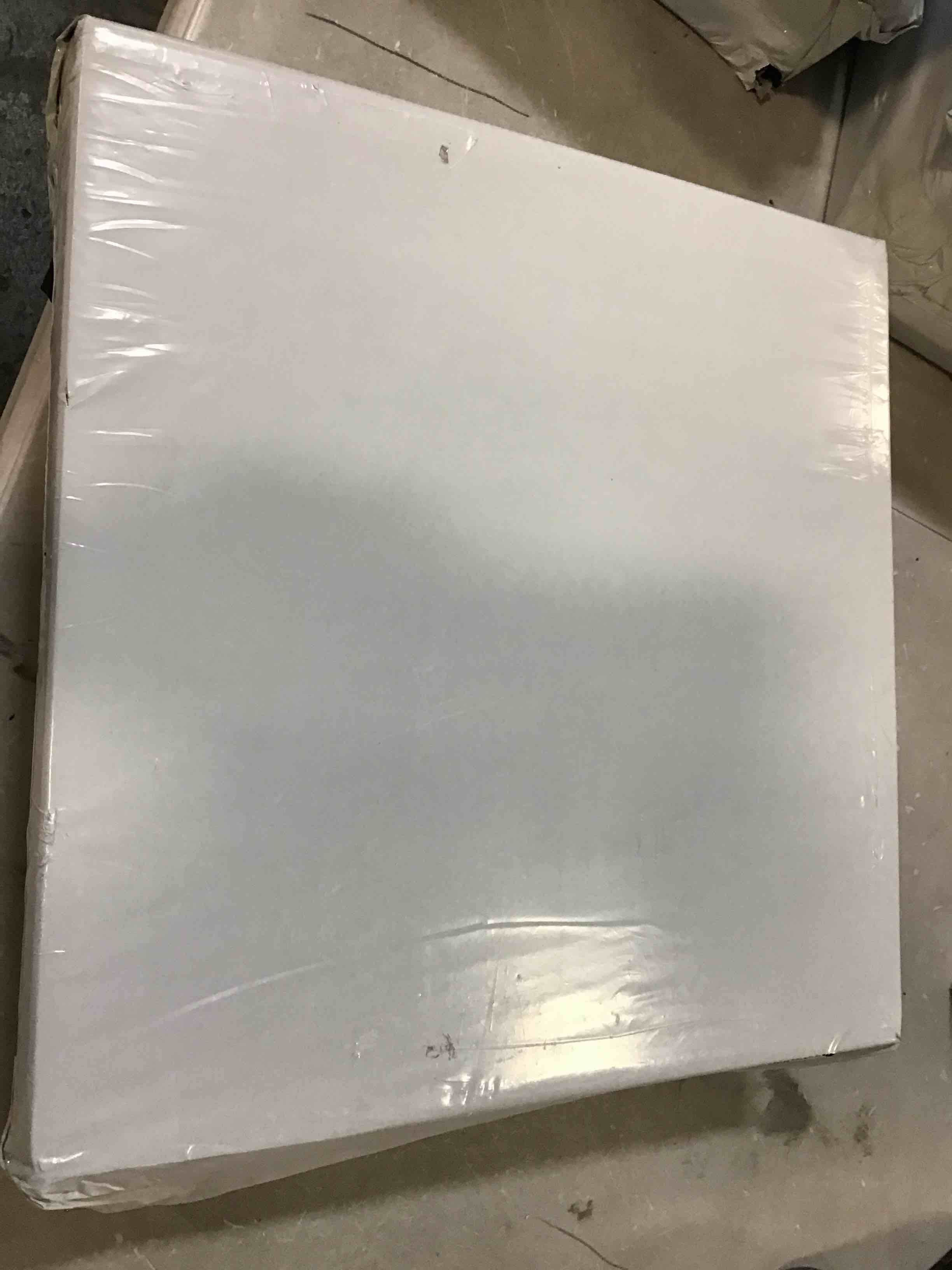 https://s3.amazonaws.com/lotting-images-prod/bidfta/_1739475363829.jpeg