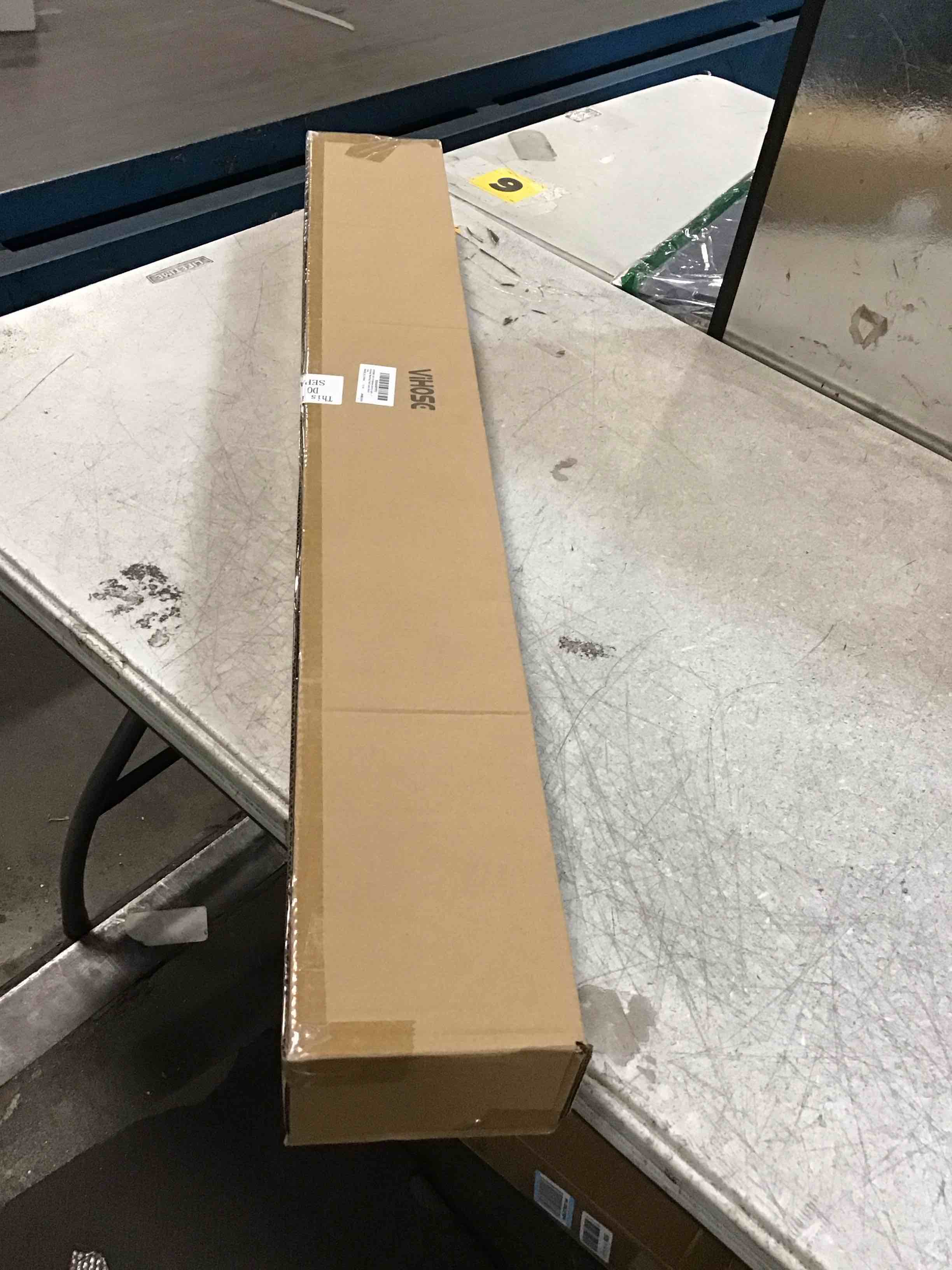 https://s3.amazonaws.com/lotting-images-prod/bidfta/_1739481251802.jpeg