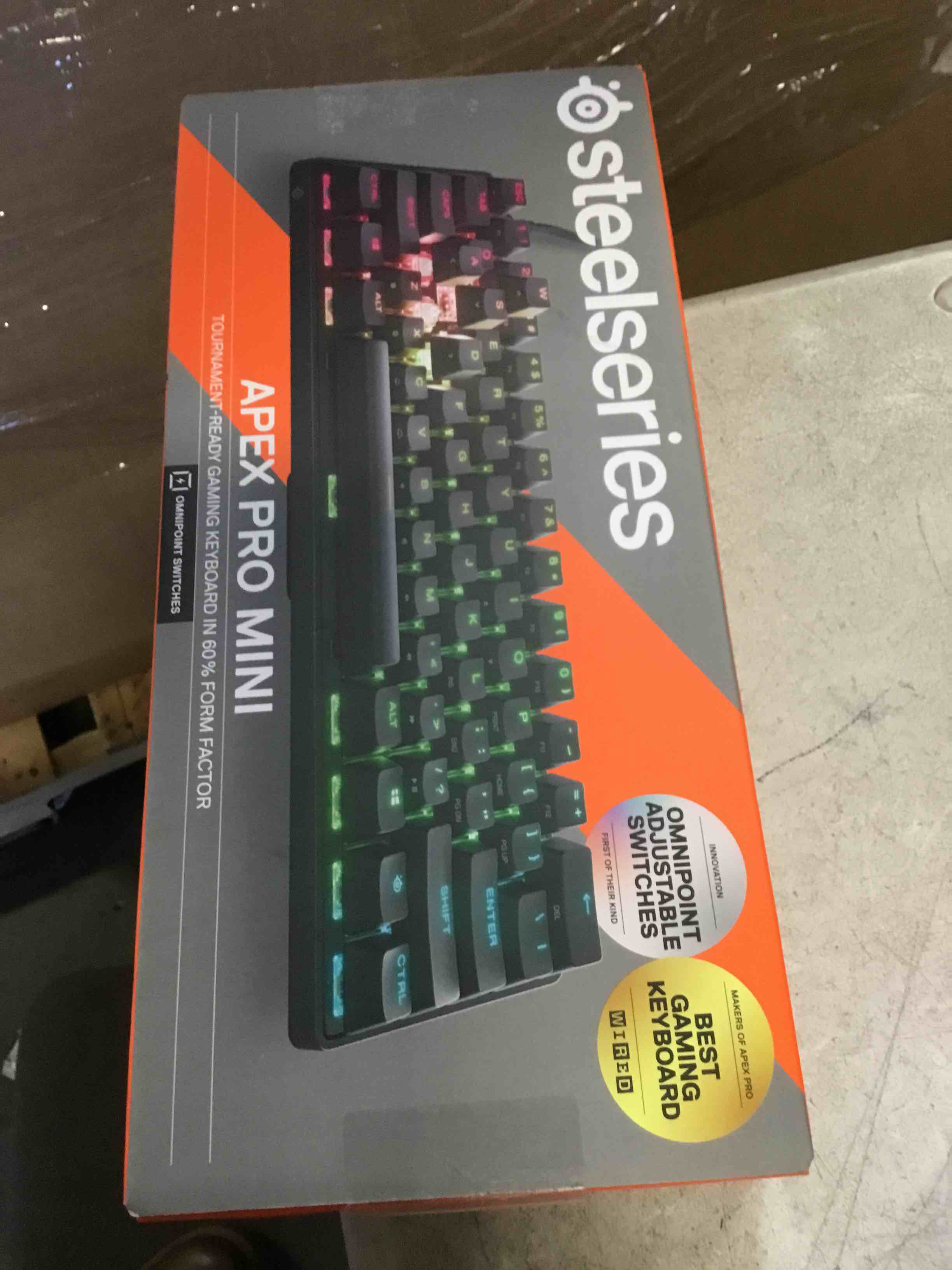https://s3.amazonaws.com/lotting-images-prod/bidfta/_1739549687010.jpeg