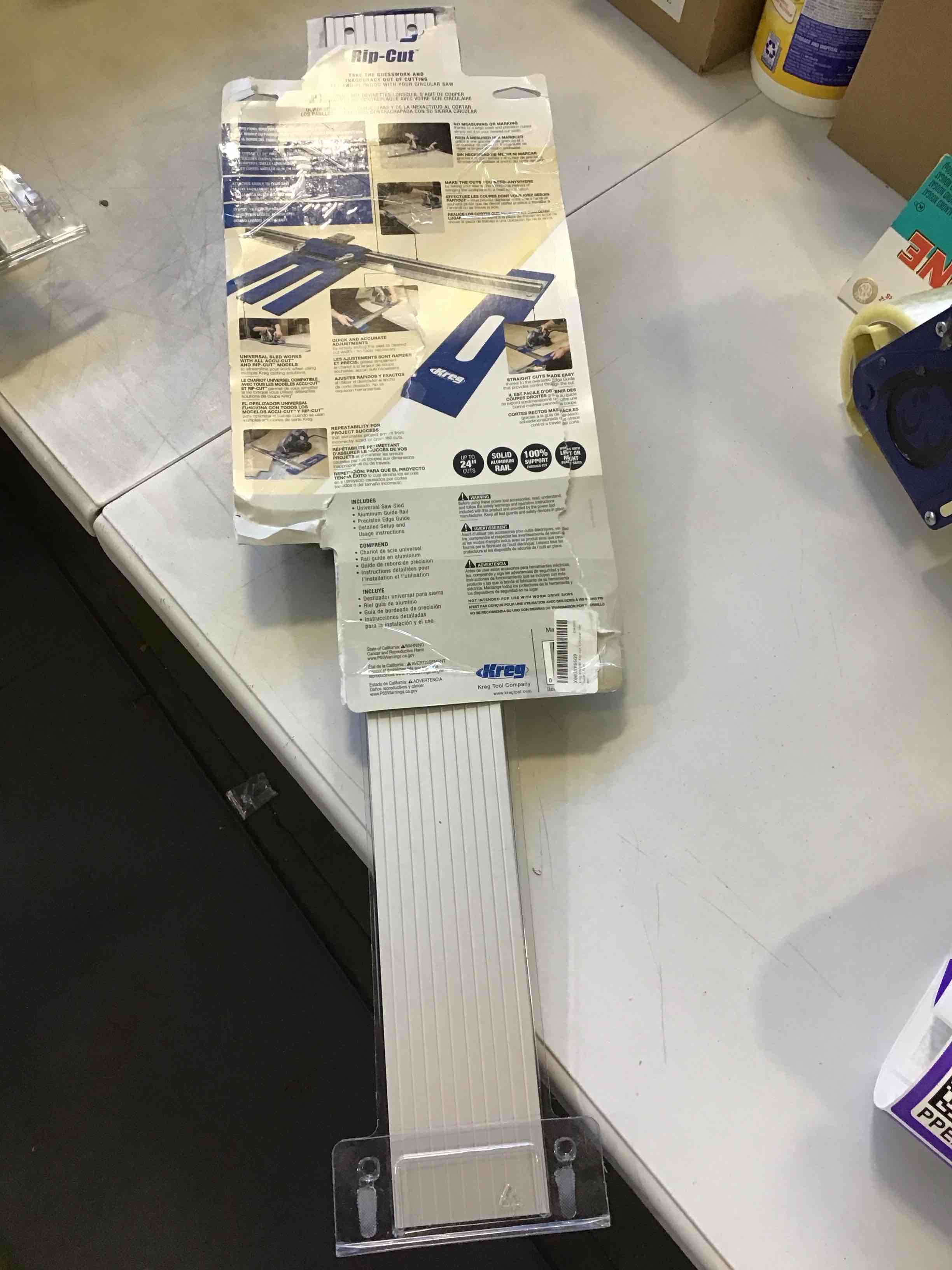 https://s3.amazonaws.com/lotting-images-prod/bidfta/_1739551237626.jpeg