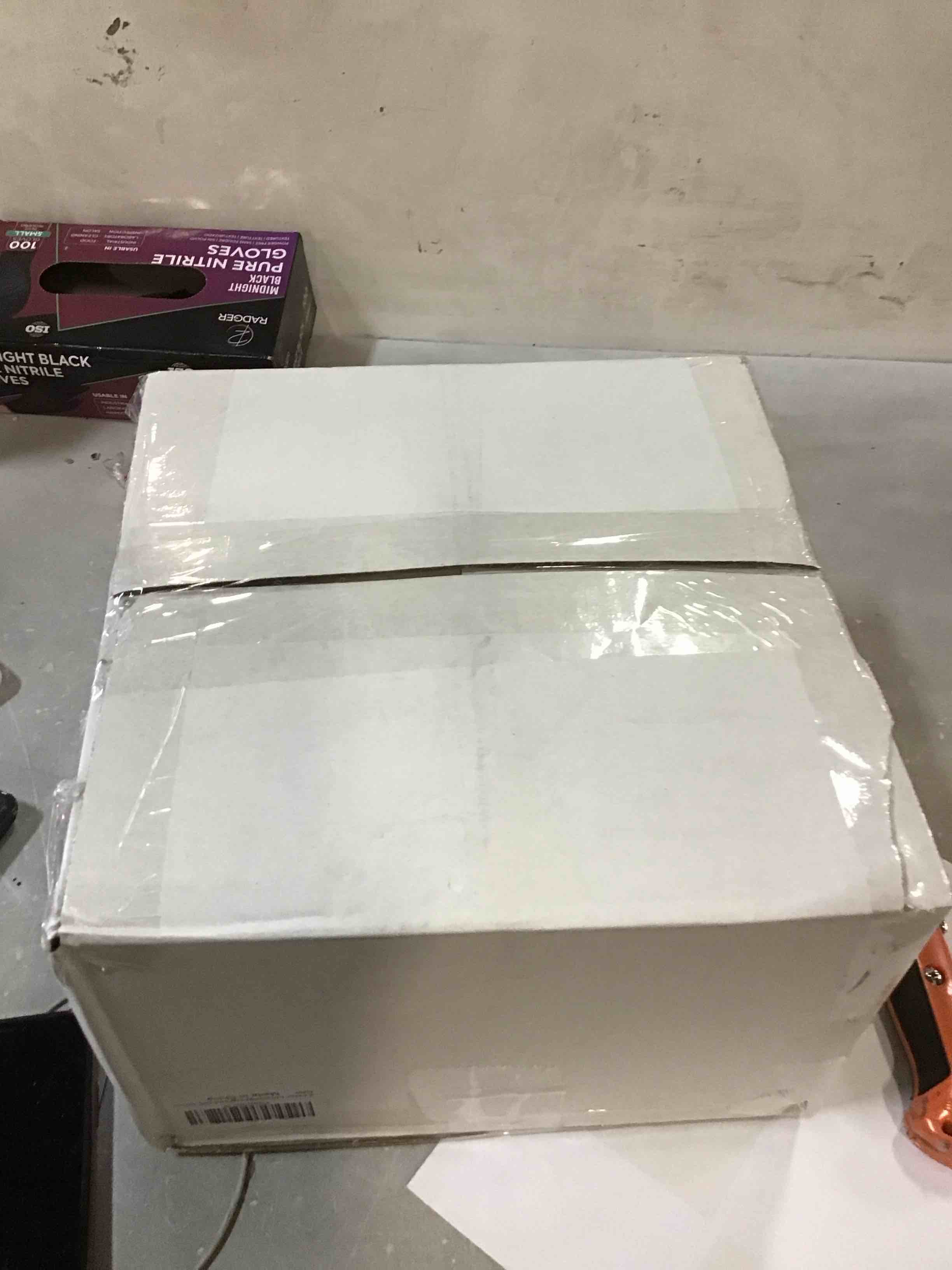 https://s3.amazonaws.com/lotting-images-prod/bidfta/_1739554499419.jpeg