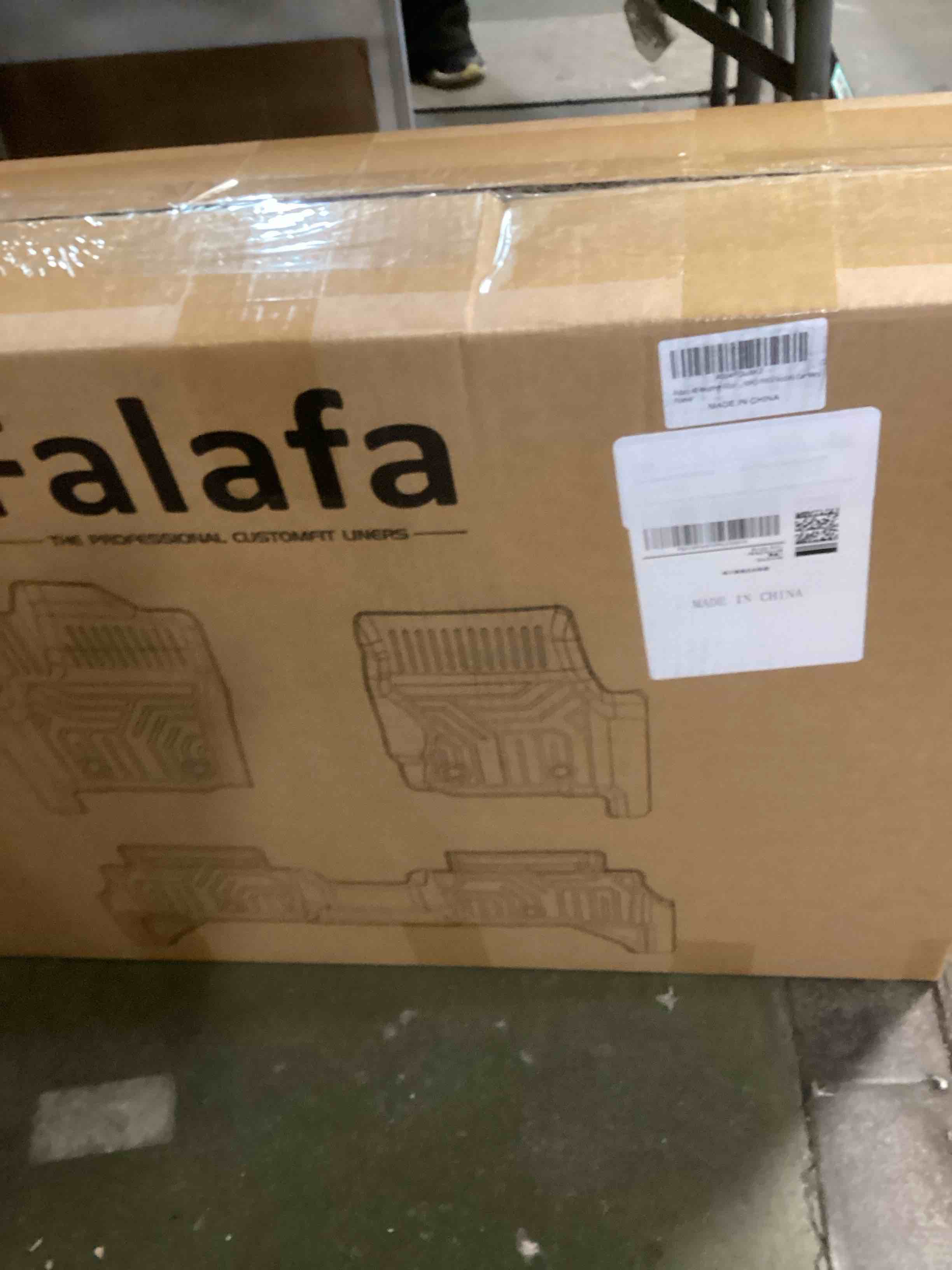 https://s3.amazonaws.com/lotting-images-prod/bidfta/_1739811411444.jpeg