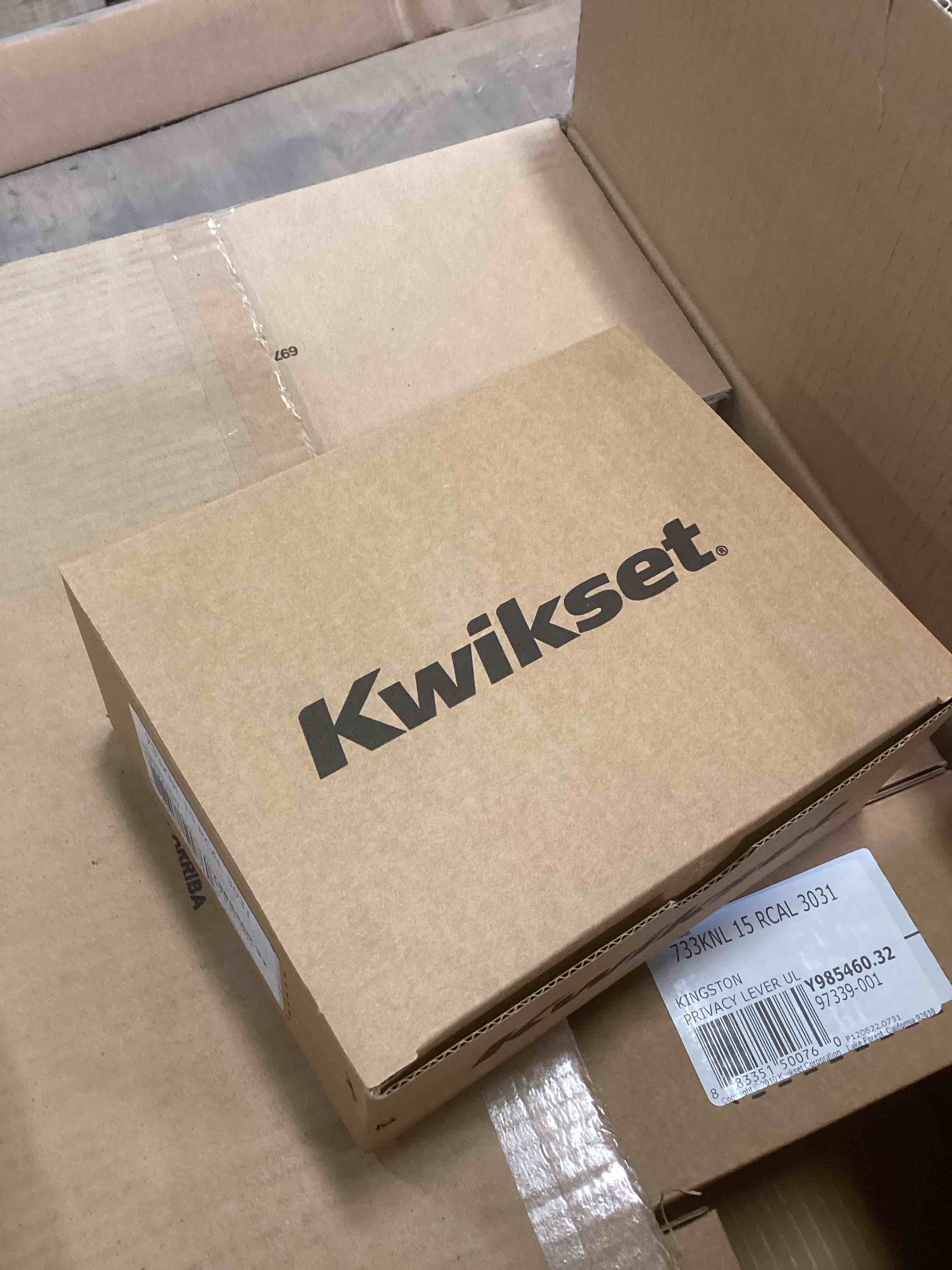 https://s3.amazonaws.com/lotting-images-prod/bidfta/_1739816555099.jpeg
