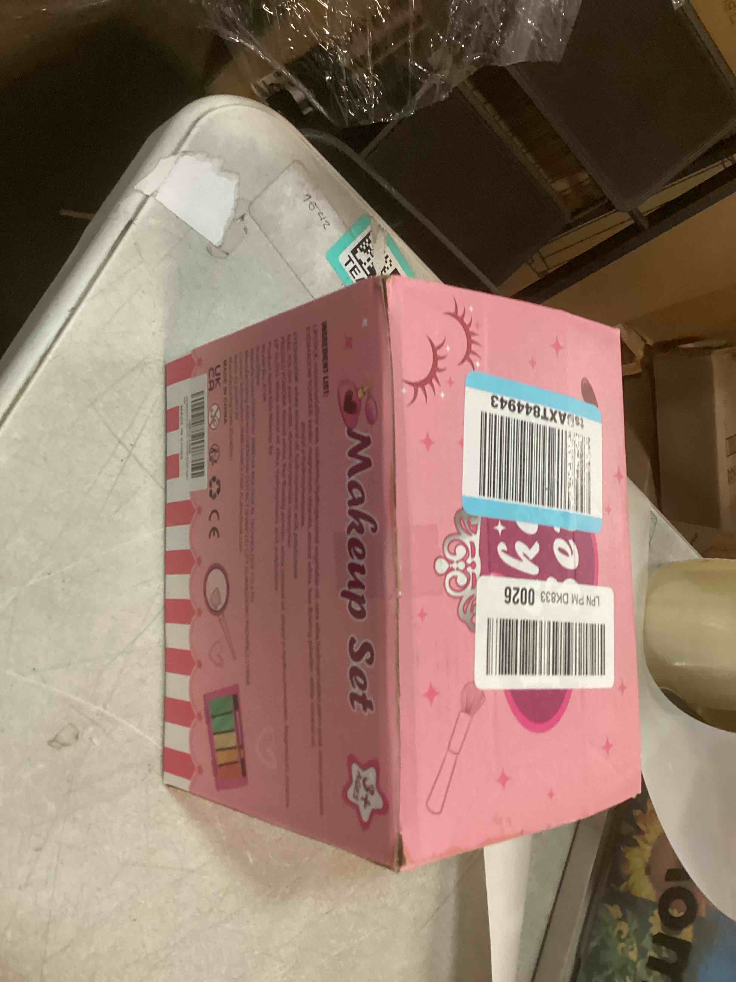 https://s3.amazonaws.com/lotting-images-prod/bidfta/_1739904658468.jpeg