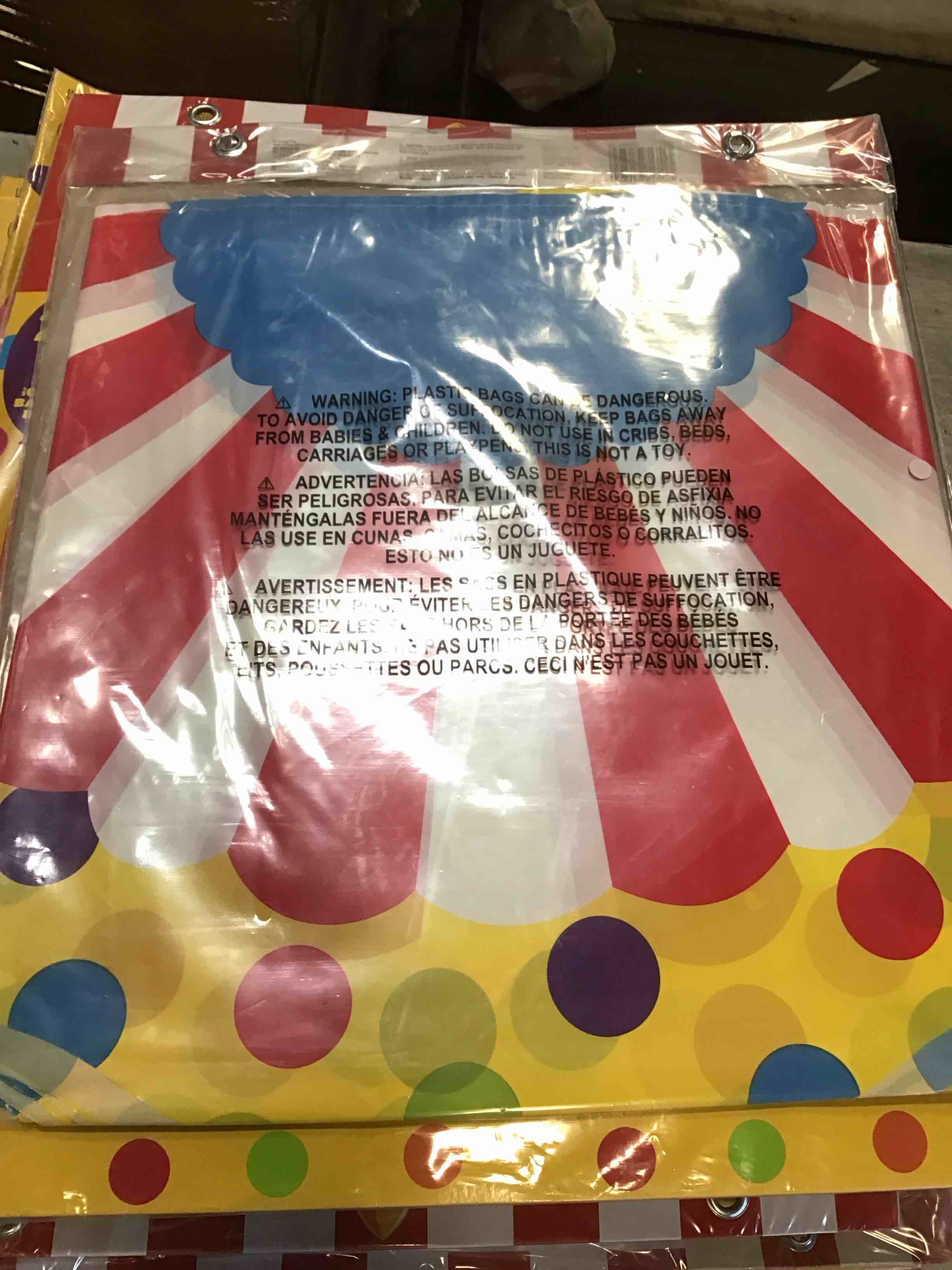 https://s3.amazonaws.com/lotting-images-prod/bidfta/_1739907821872.jpeg