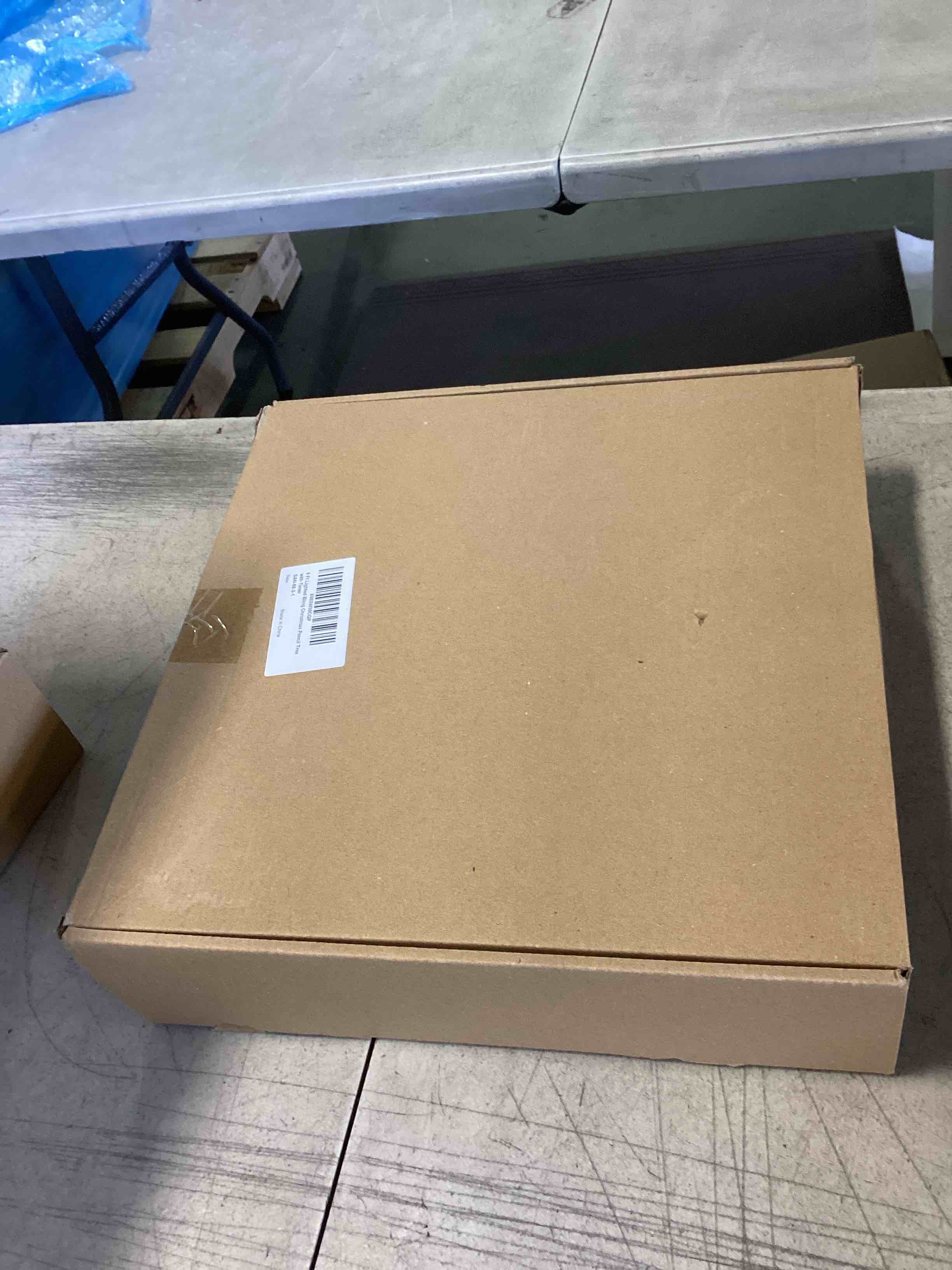 https://s3.amazonaws.com/lotting-images-prod/bidfta/_1740588917594.jpeg