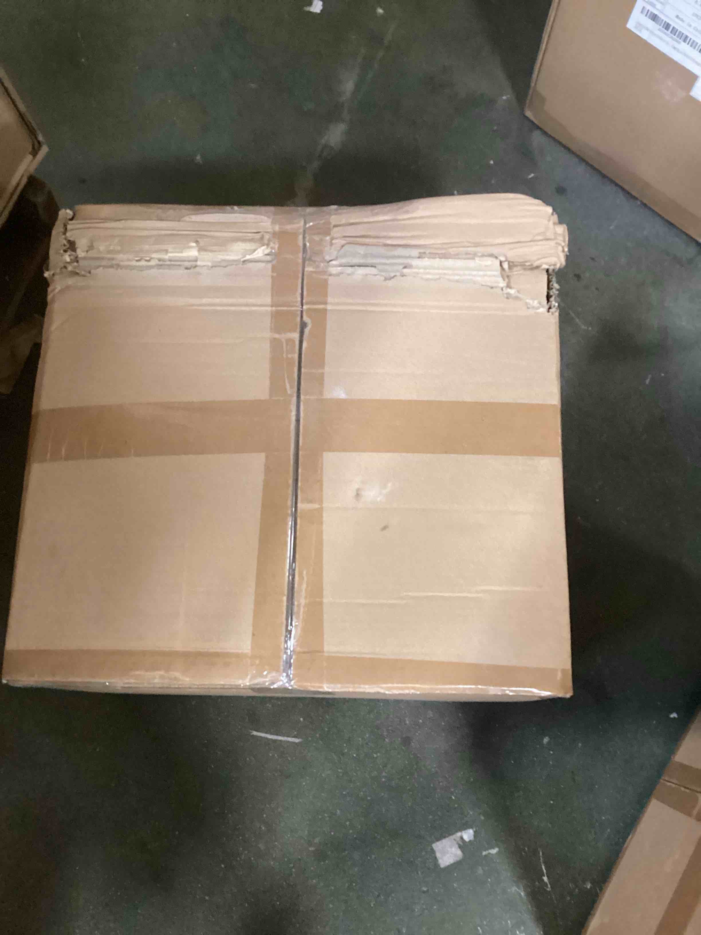 https://s3.amazonaws.com/lotting-images-prod/bidfta/_1740598876928.jpeg