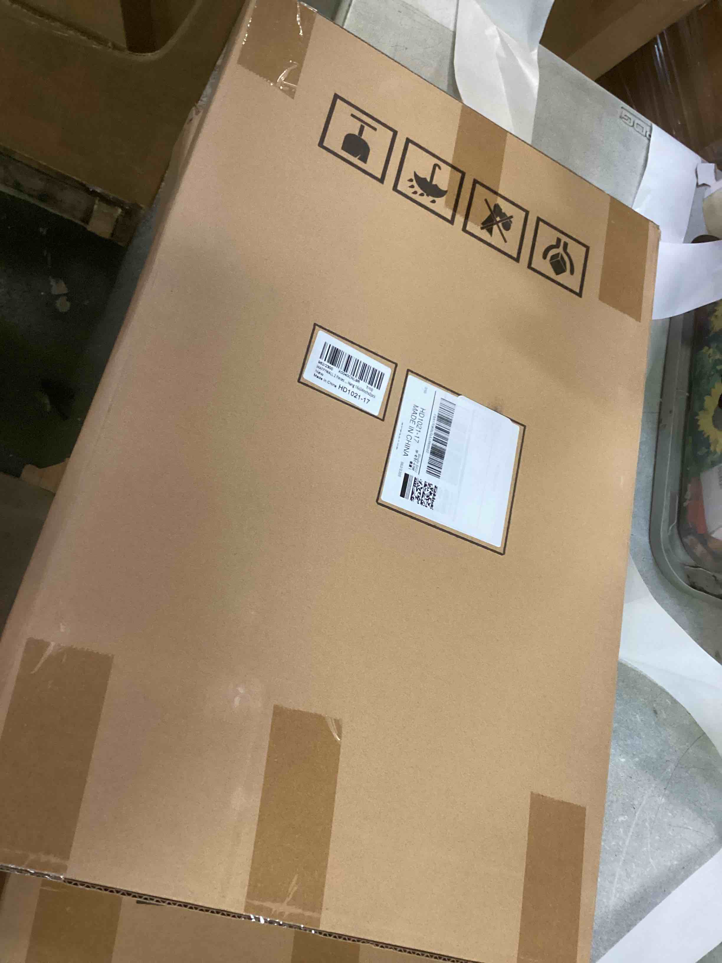 https://s3.amazonaws.com/lotting-images-prod/bidfta/_1740599187304.jpeg