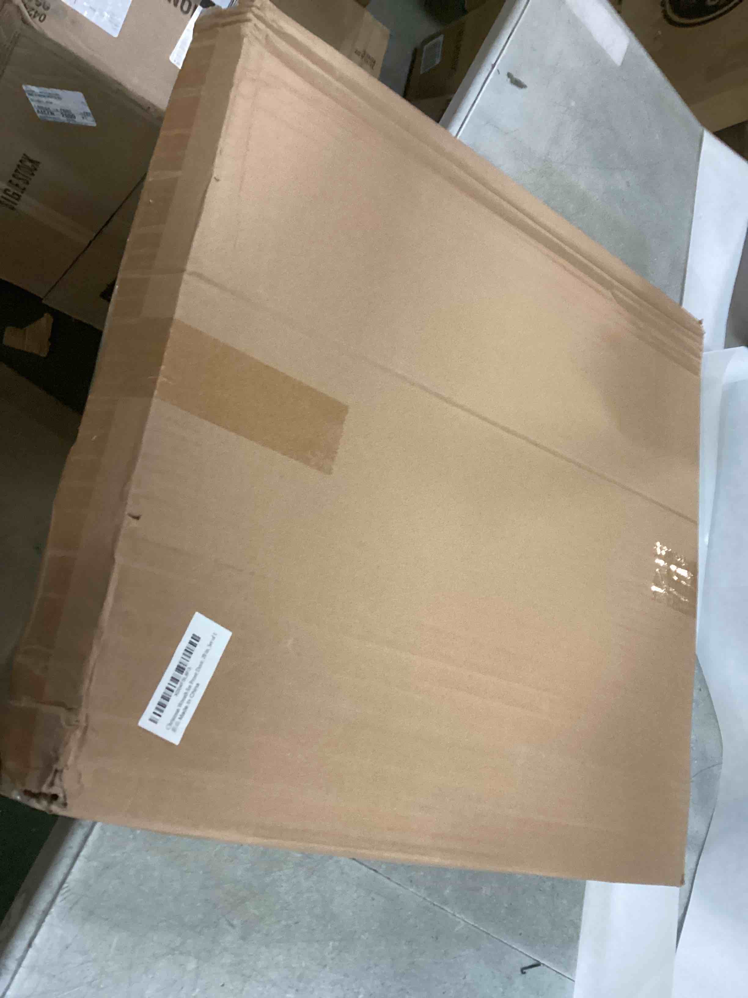 https://s3.amazonaws.com/lotting-images-prod/bidfta/_1740602563243.jpeg