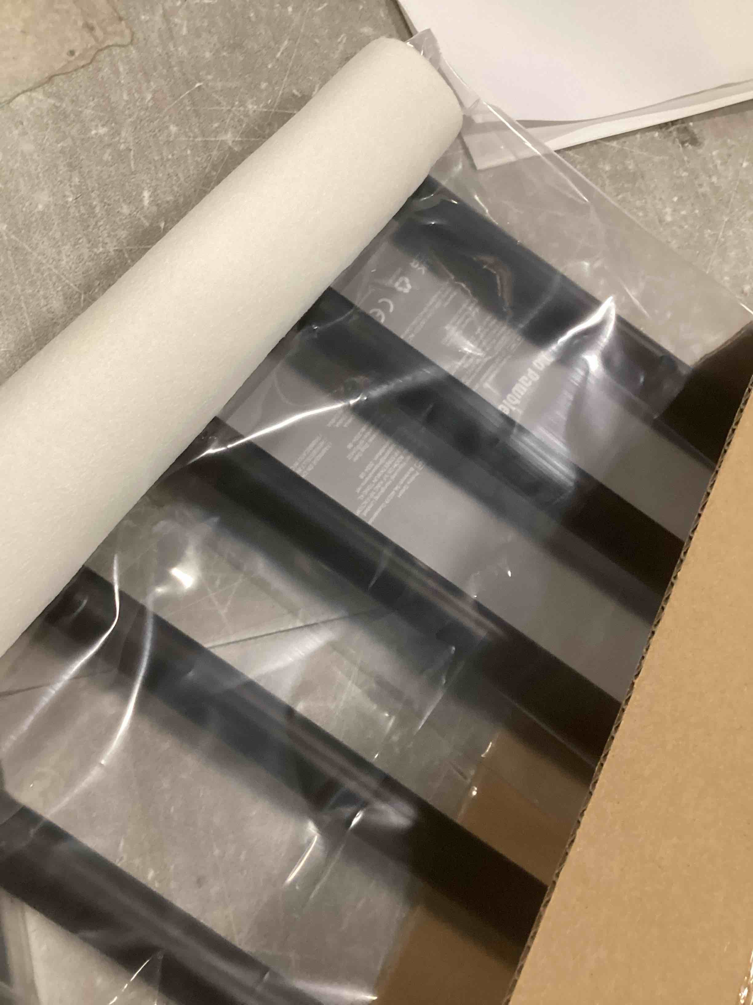 https://s3.amazonaws.com/lotting-images-prod/bidfta/_1740661704132.jpeg