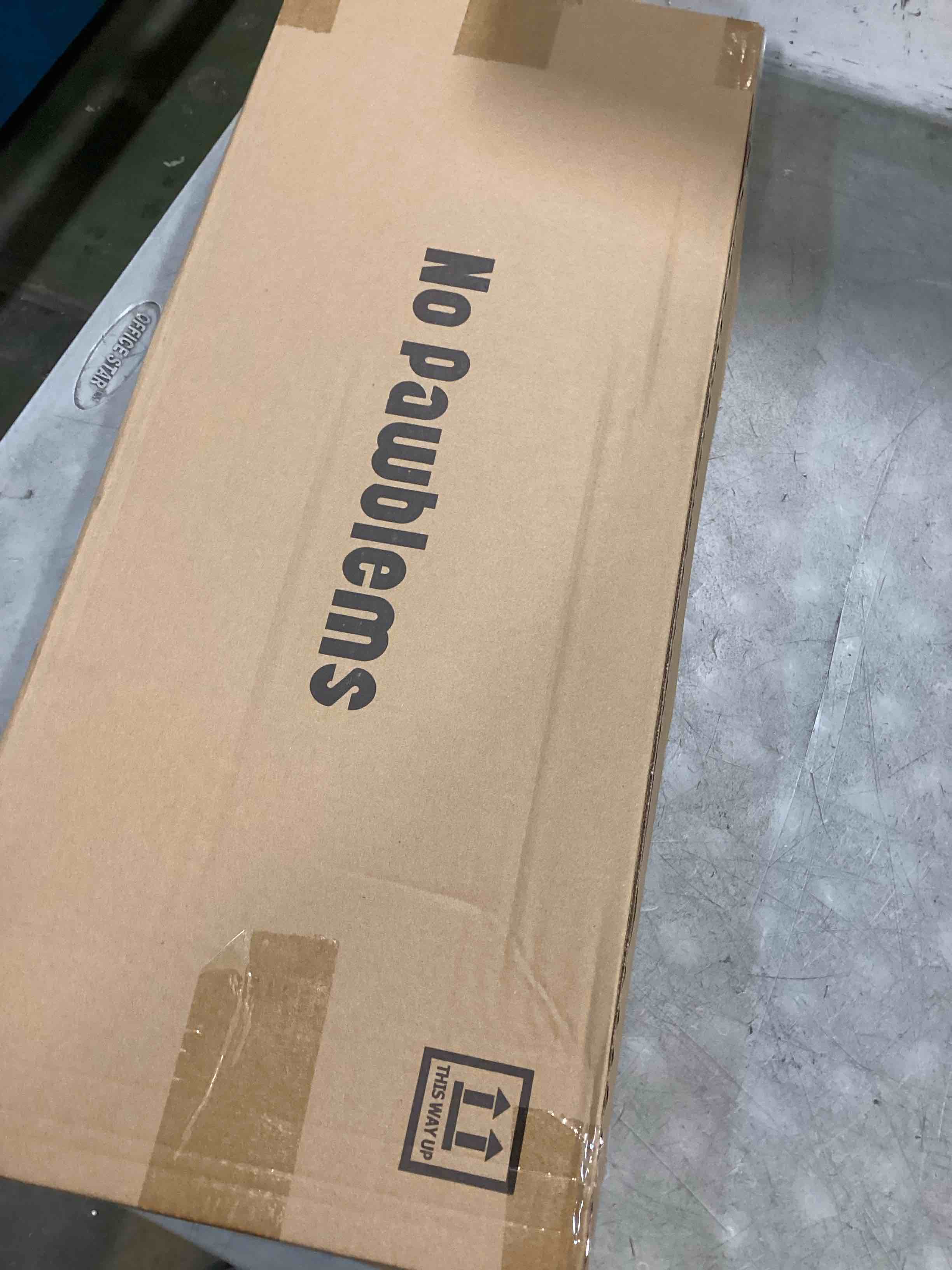 https://s3.amazonaws.com/lotting-images-prod/bidfta/_1740662450609.jpeg