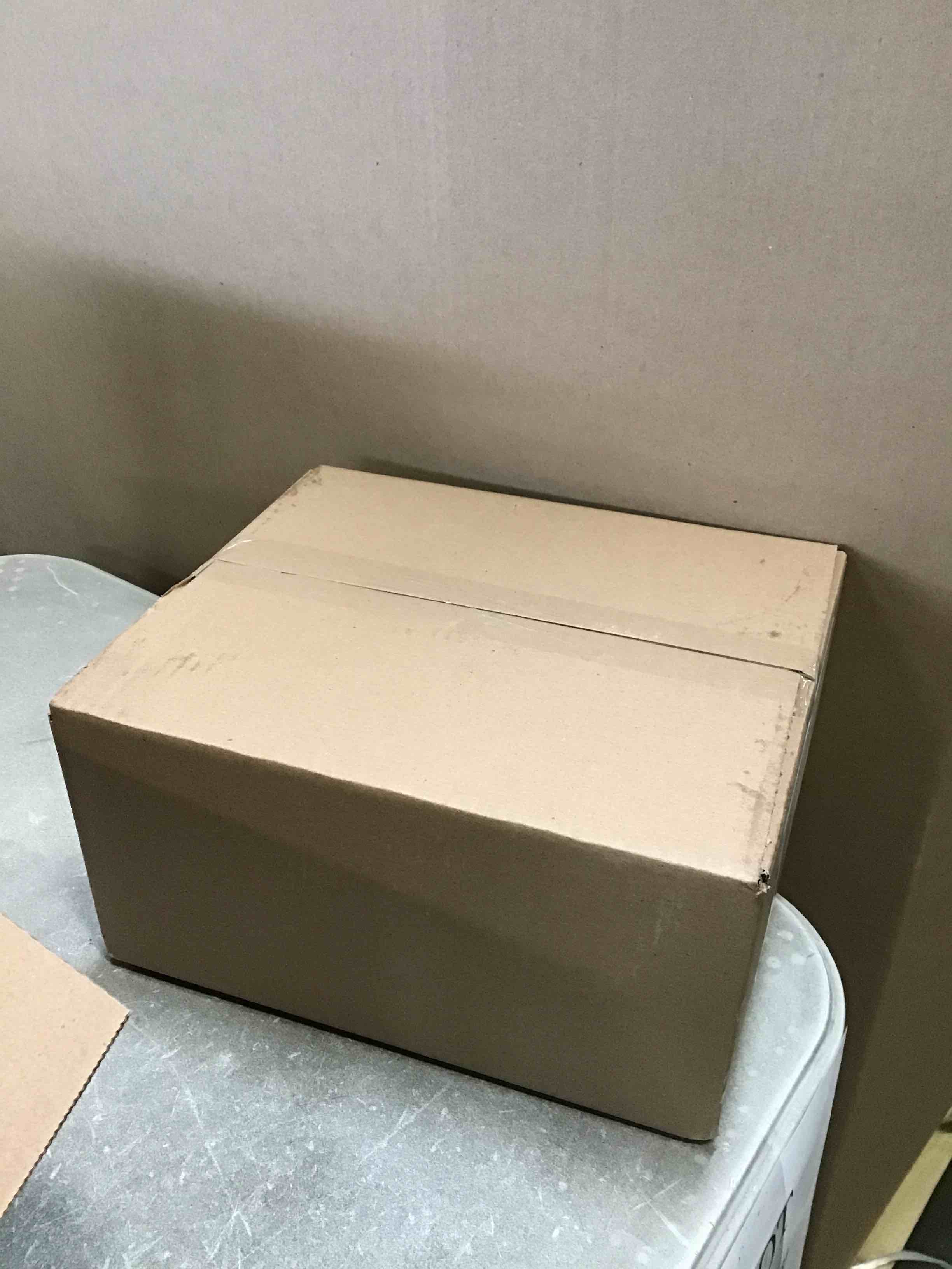 https://s3.amazonaws.com/lotting-images-prod/bidfta/_1740670731383.jpeg