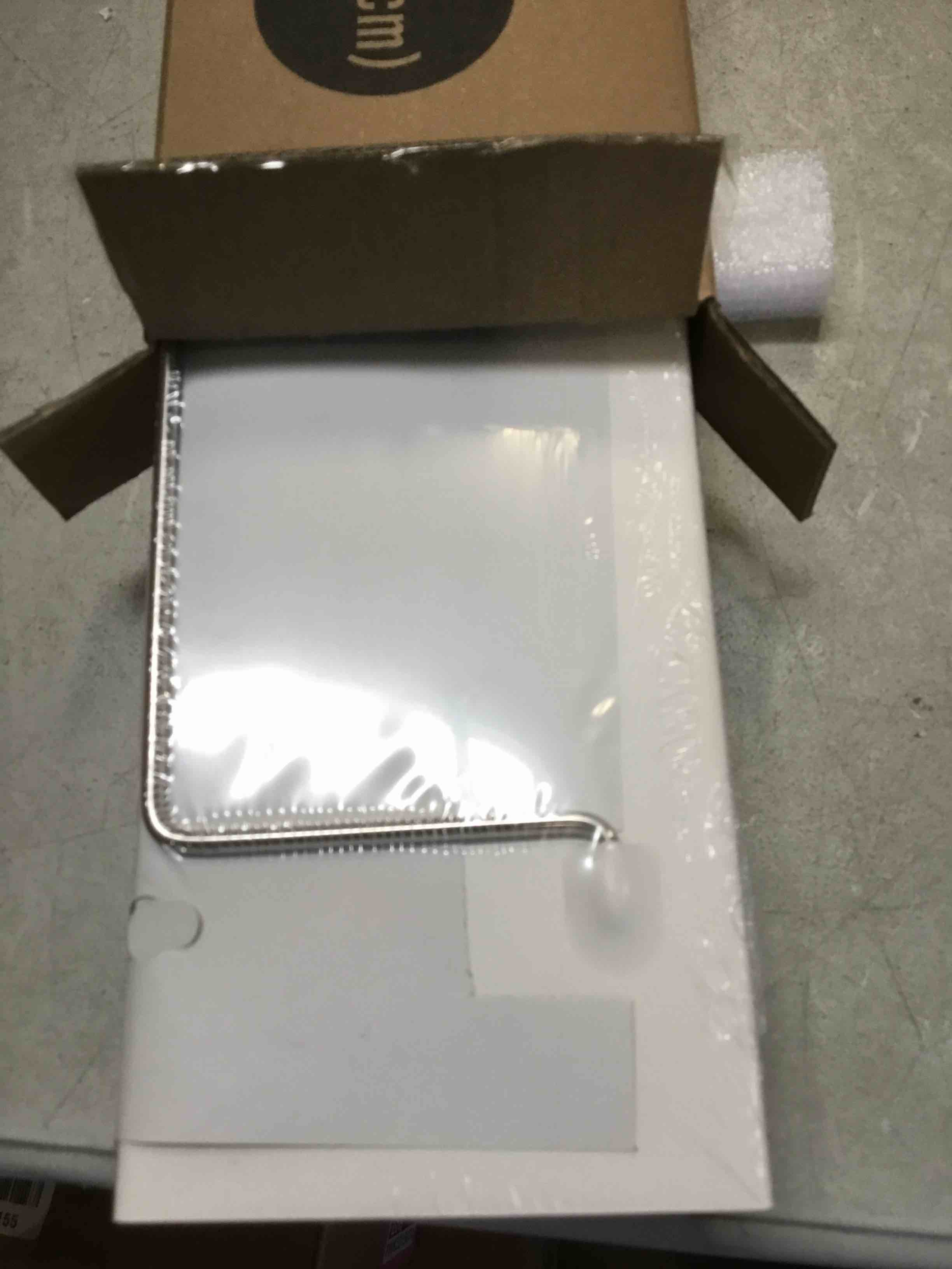 https://s3.amazonaws.com/lotting-images-prod/bidfta/_1740766324434.jpeg