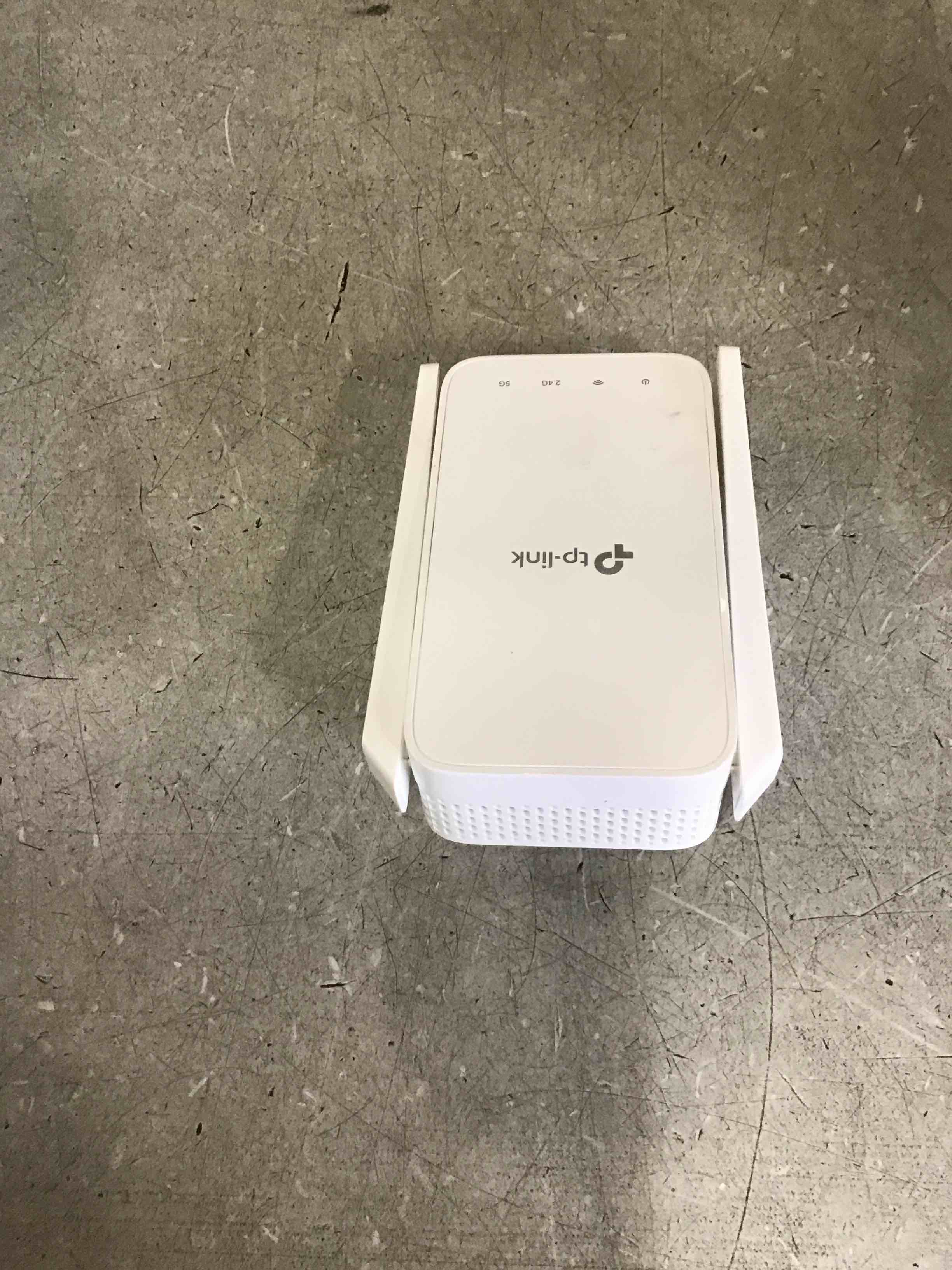 https://s3.amazonaws.com/lotting-images-prod/bidfta/_1741010912320.jpeg
