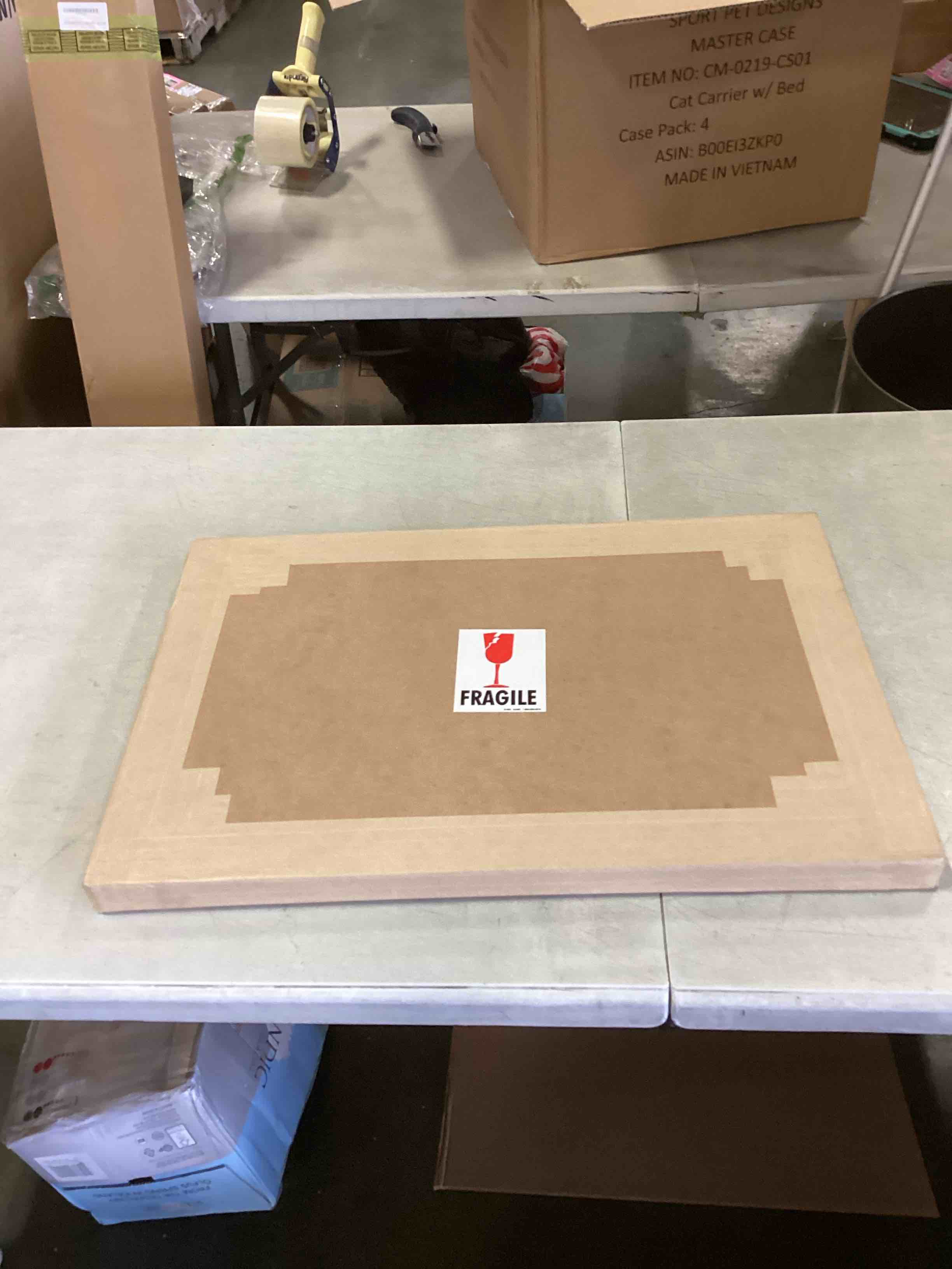 https://s3.amazonaws.com/lotting-images-prod/bidfta/_1741102649990.jpeg