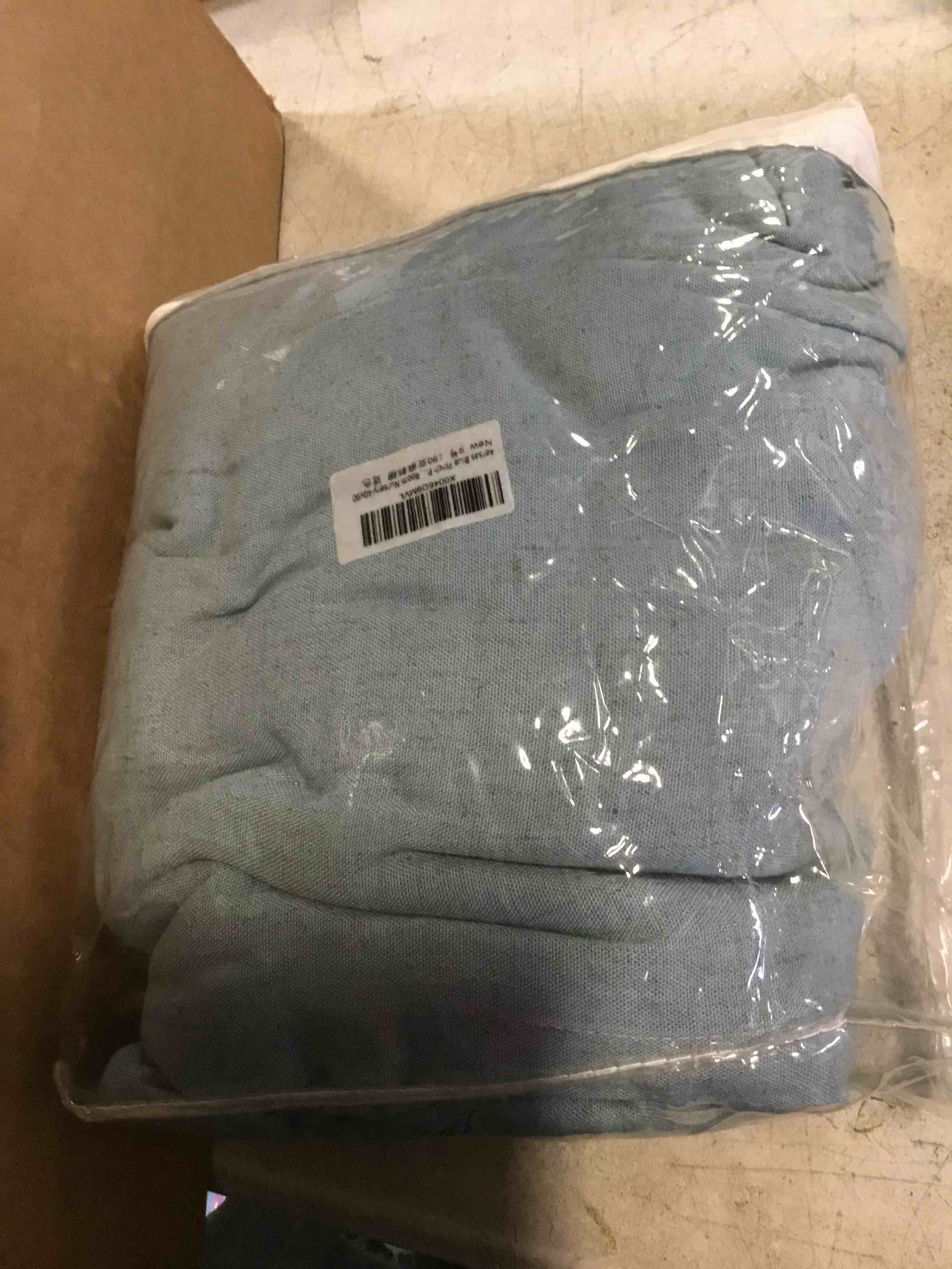 https://s3.amazonaws.com/lotting-images-prod/bidfta/_1741116289104.jpeg