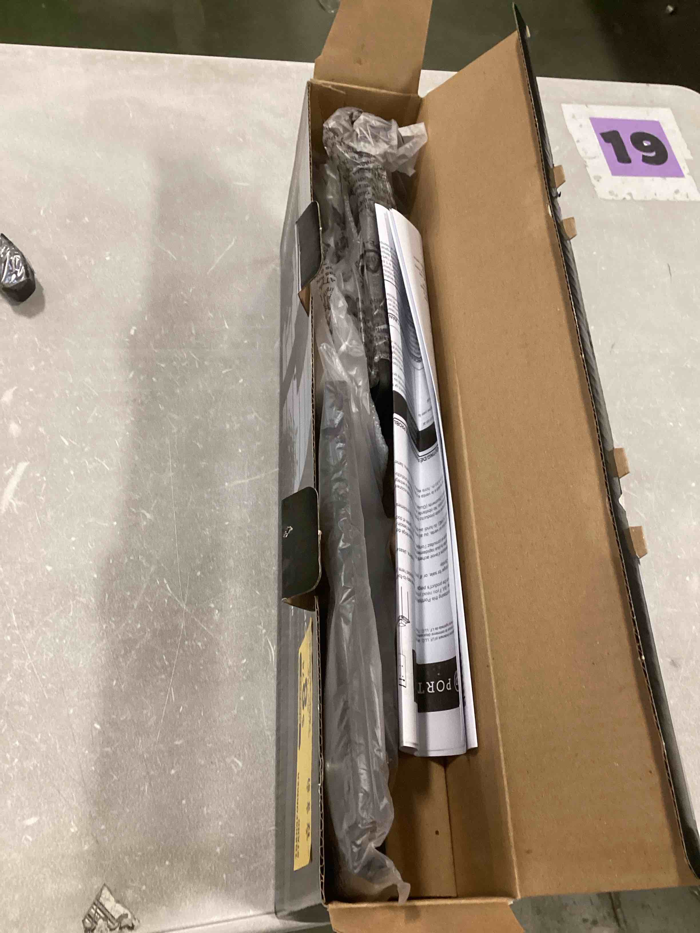 https://s3.amazonaws.com/lotting-images-prod/bidfta/_1741267313831.jpeg