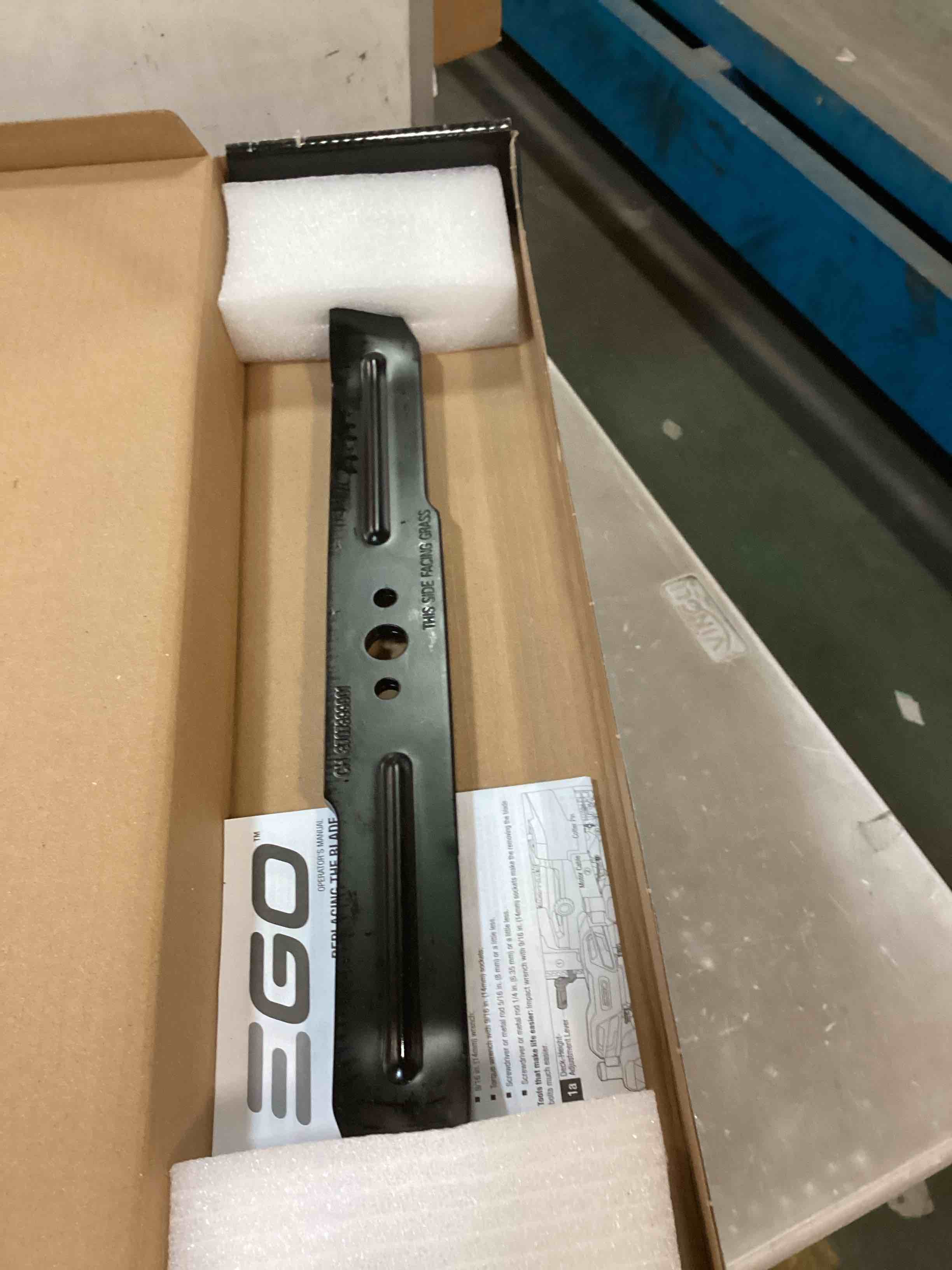 https://s3.amazonaws.com/lotting-images-prod/bidfta/_1741375712759.jpeg
