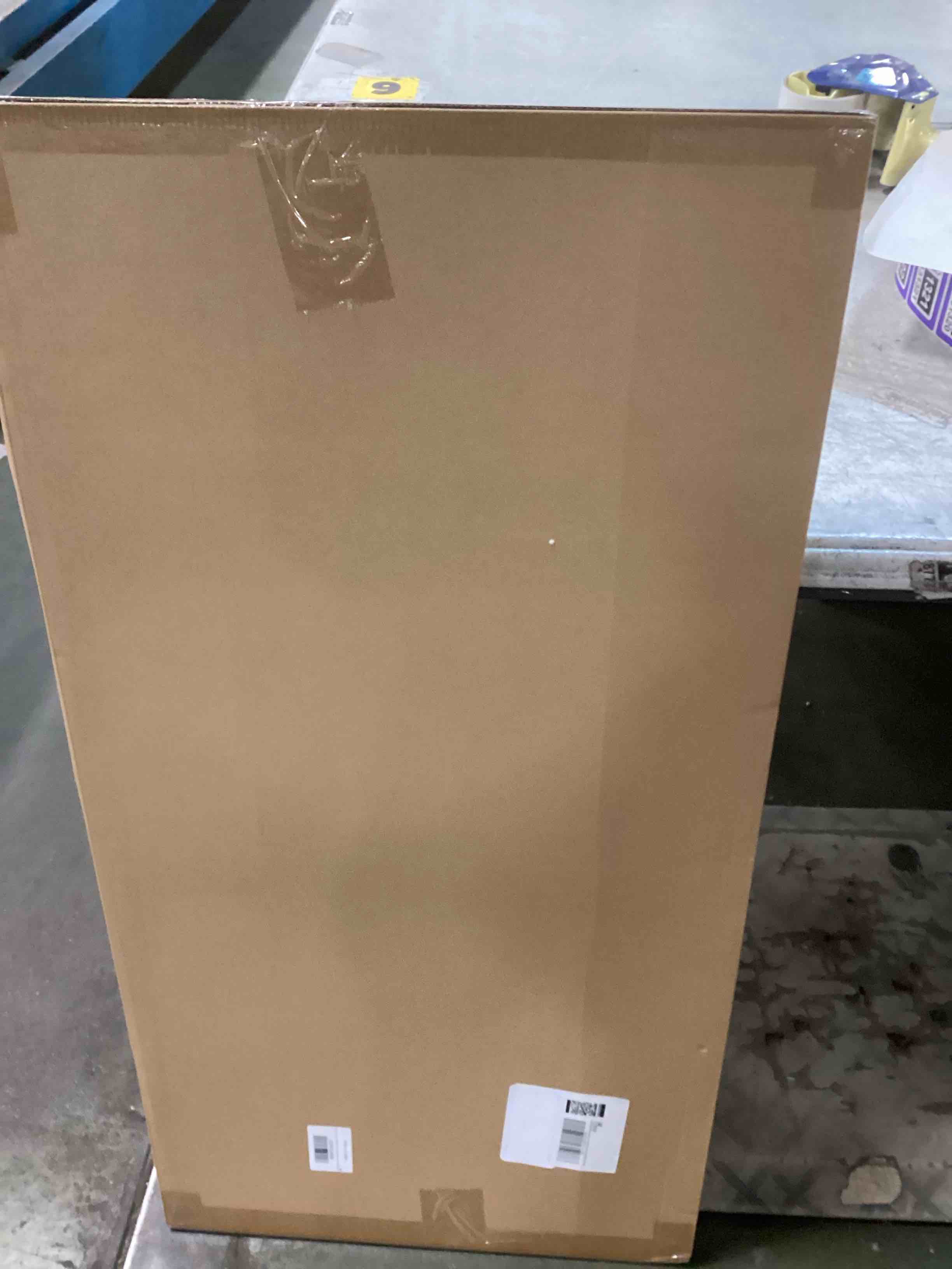 https://s3.amazonaws.com/lotting-images-prod/bidfta/_1741608263145.jpeg