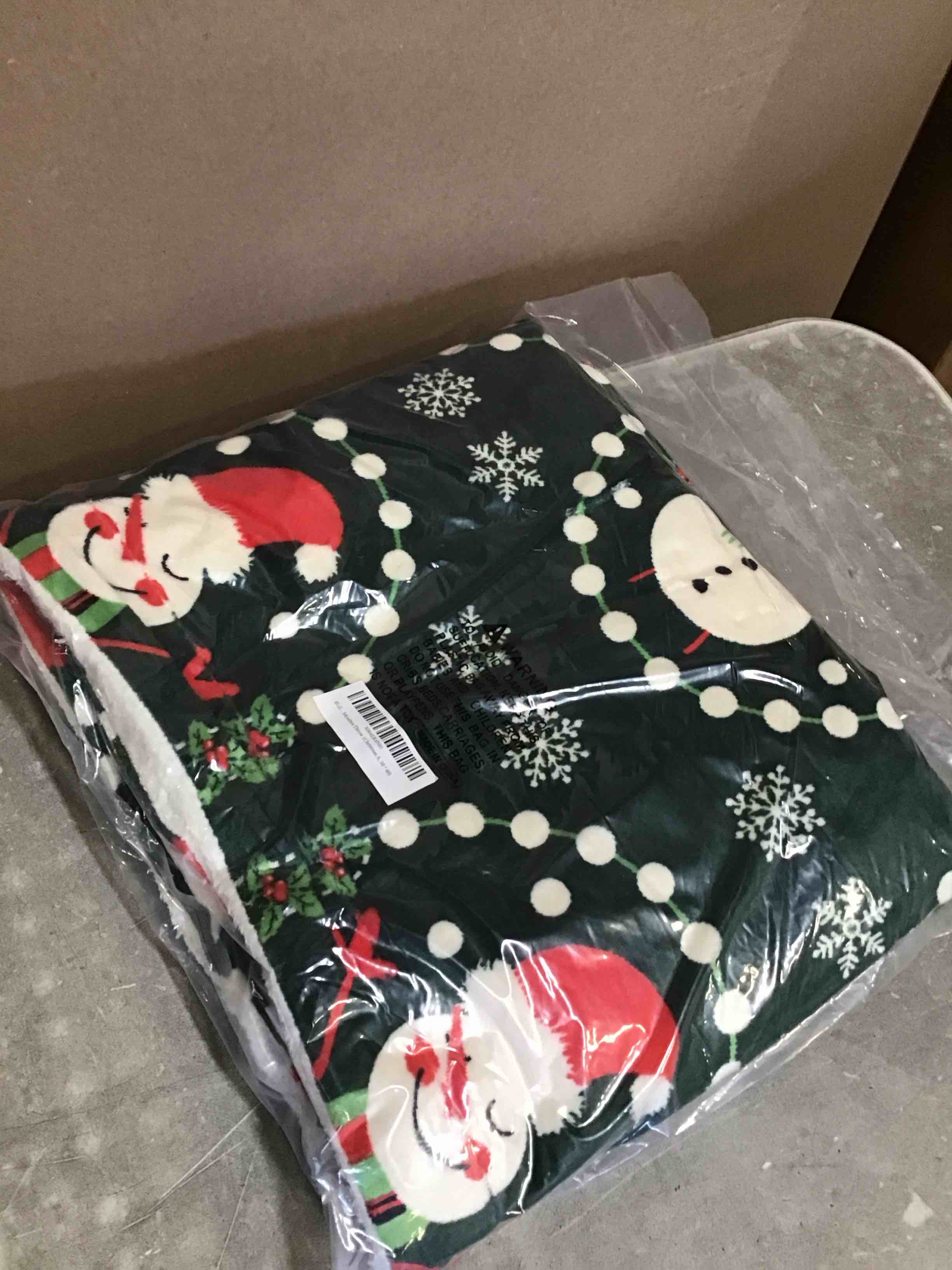 https://s3.amazonaws.com/lotting-images-prod/bidfta/_1741631067177.jpeg