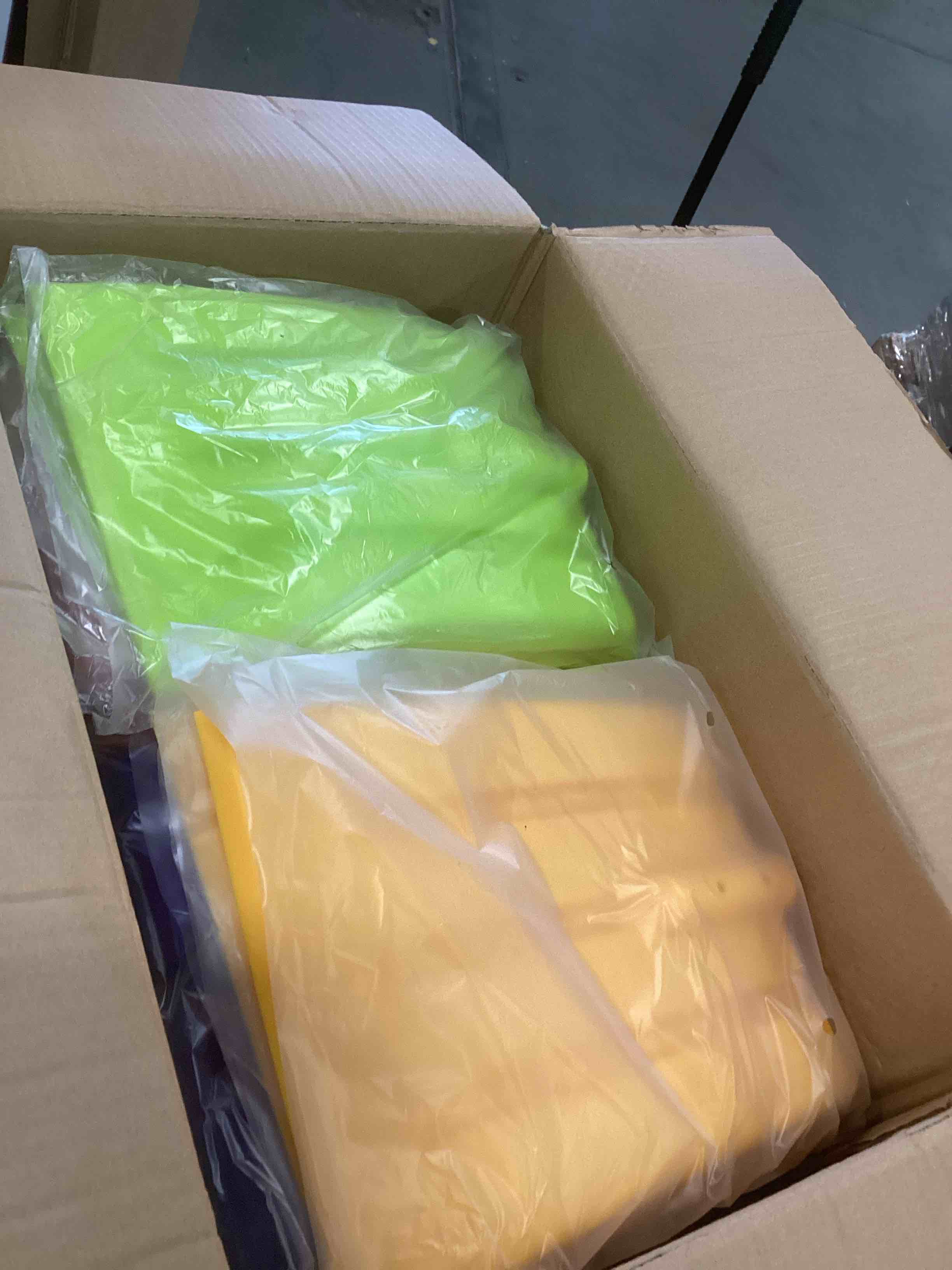 https://s3.amazonaws.com/lotting-images-prod/bidfta/_1741802672647.jpeg