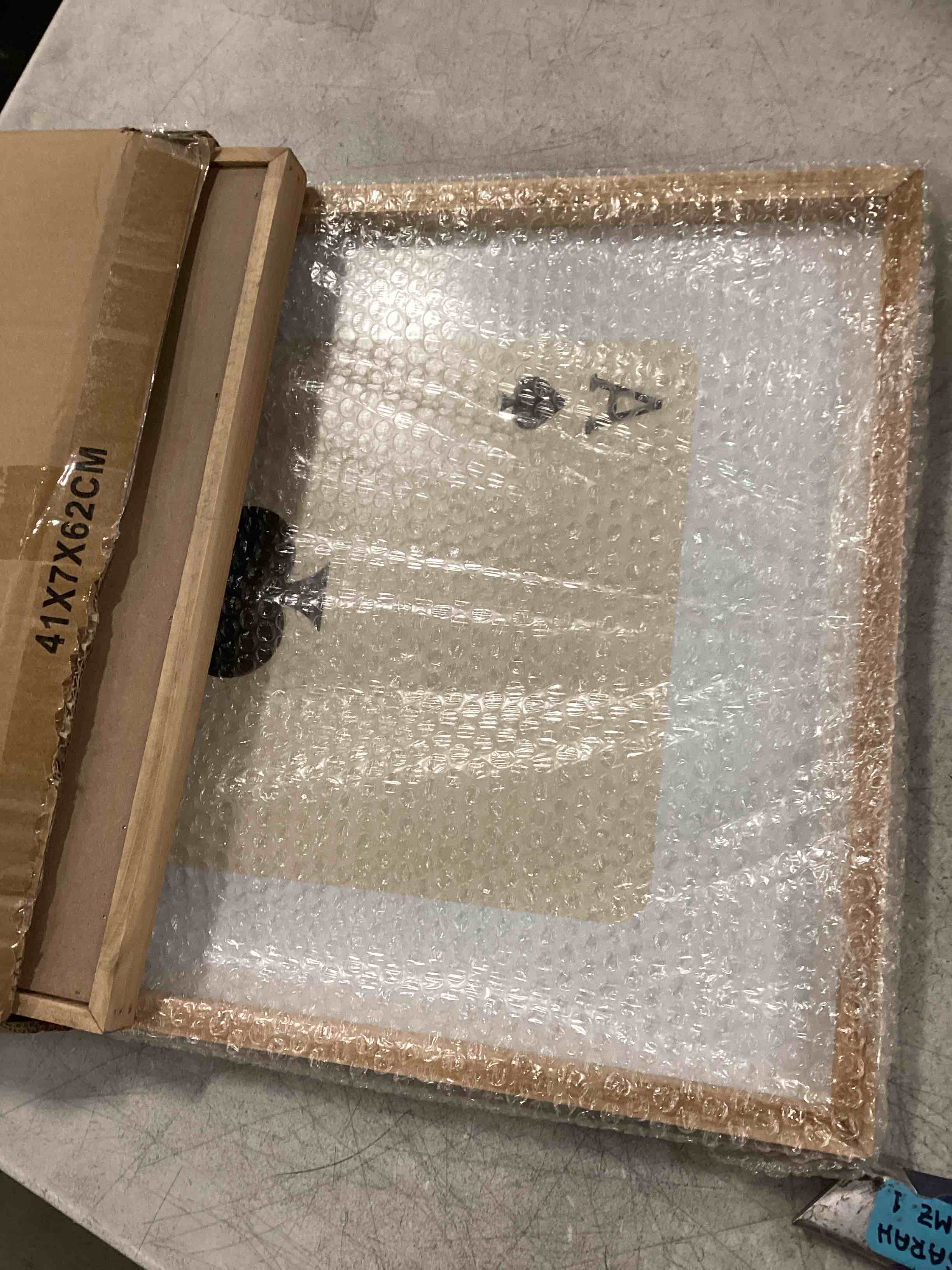 https://s3.amazonaws.com/lotting-images-prod/bidfta/_1741870201290.jpeg