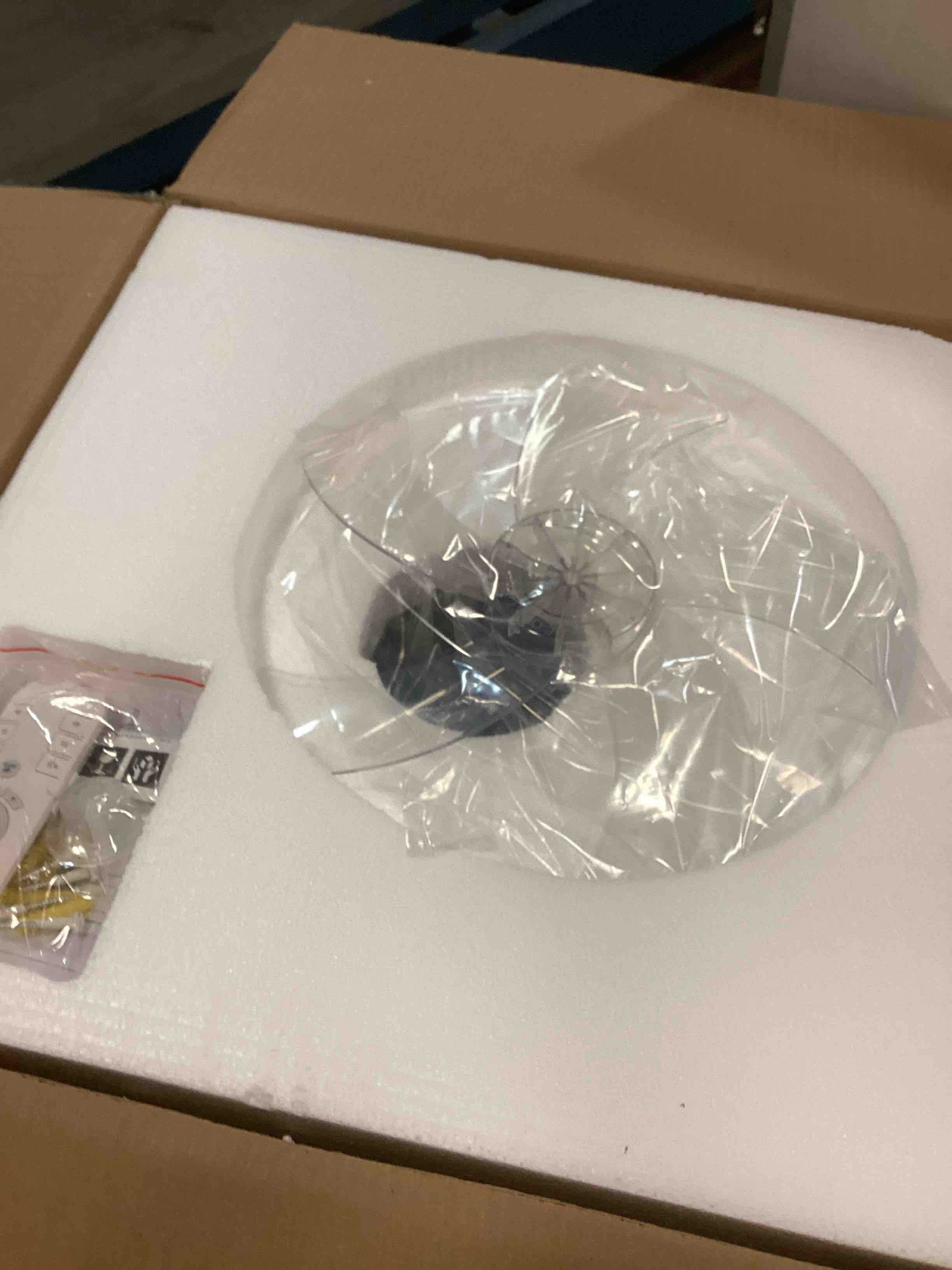 https://s3.amazonaws.com/lotting-images-prod/bidfta/_1742219467828.jpeg