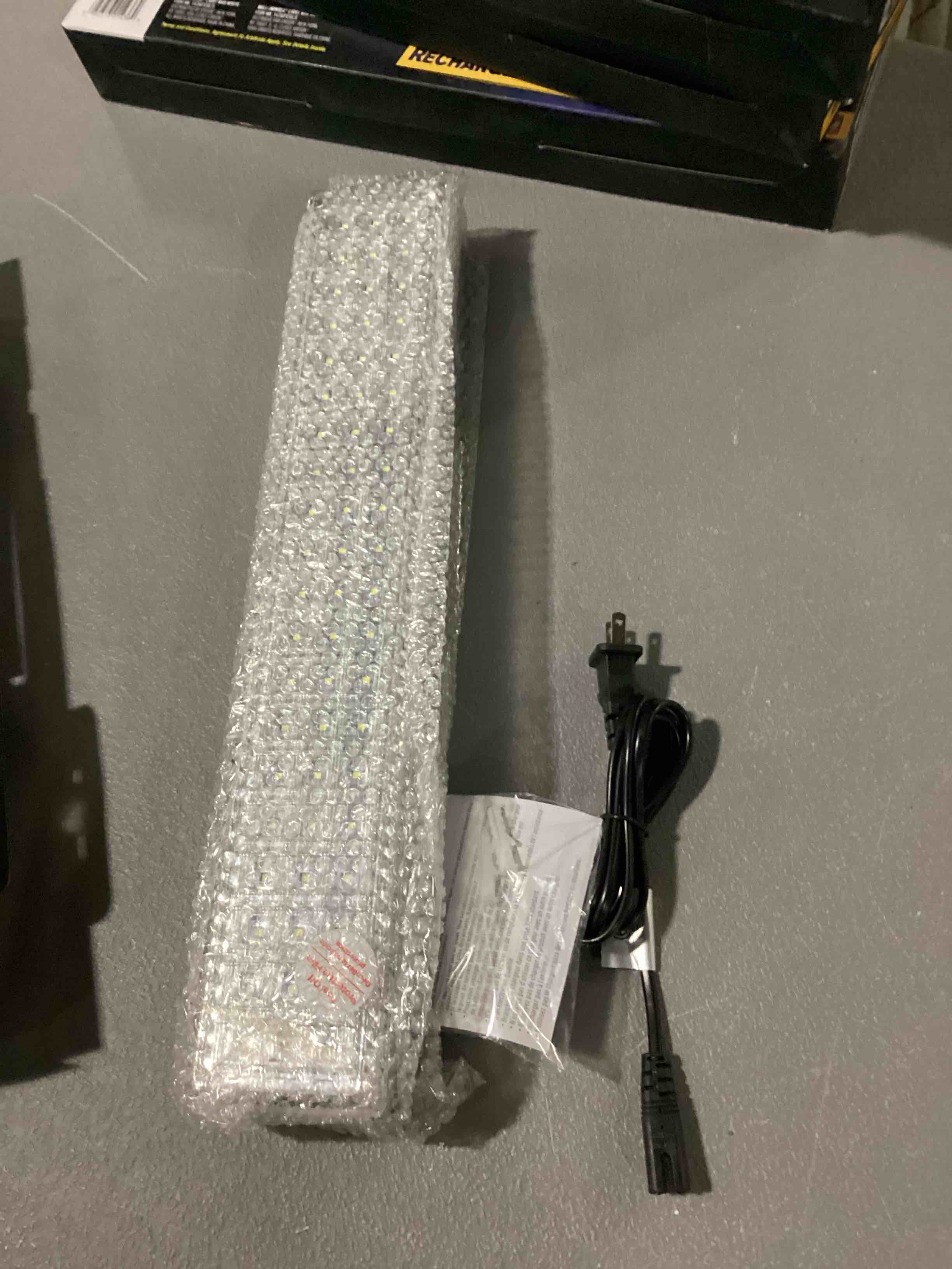 https://s3.amazonaws.com/lotting-images-prod/bidfta/_1742231169123.jpeg