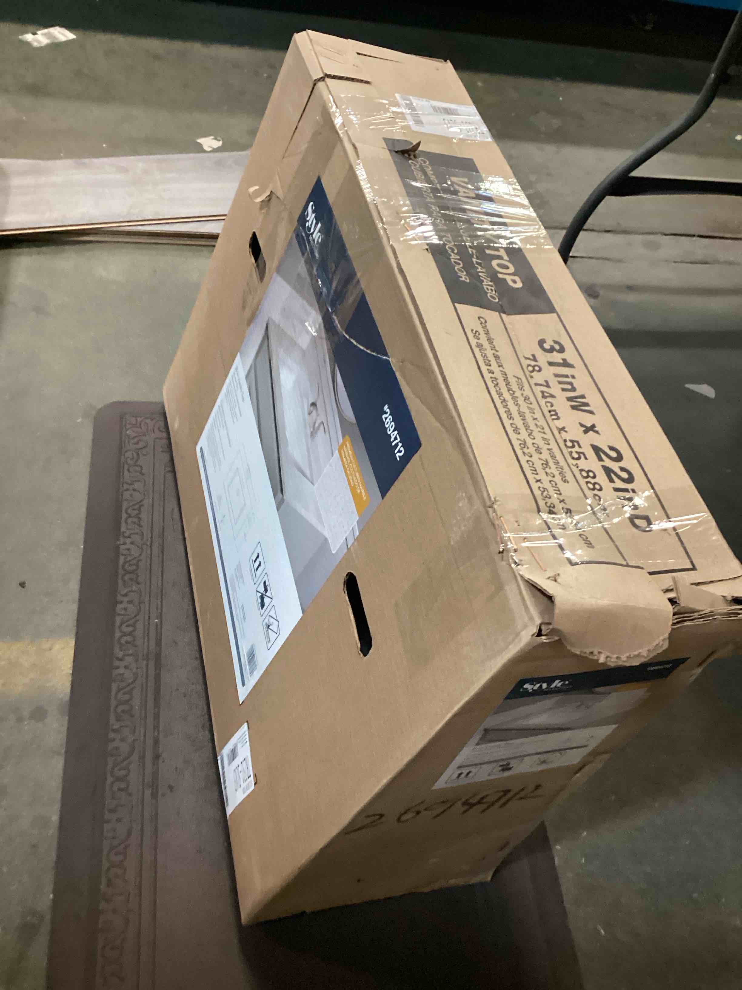 Style Selections Premium Cultured Marble Vanity Tops 31-in x 22-in Winter Sky Cultured marble 