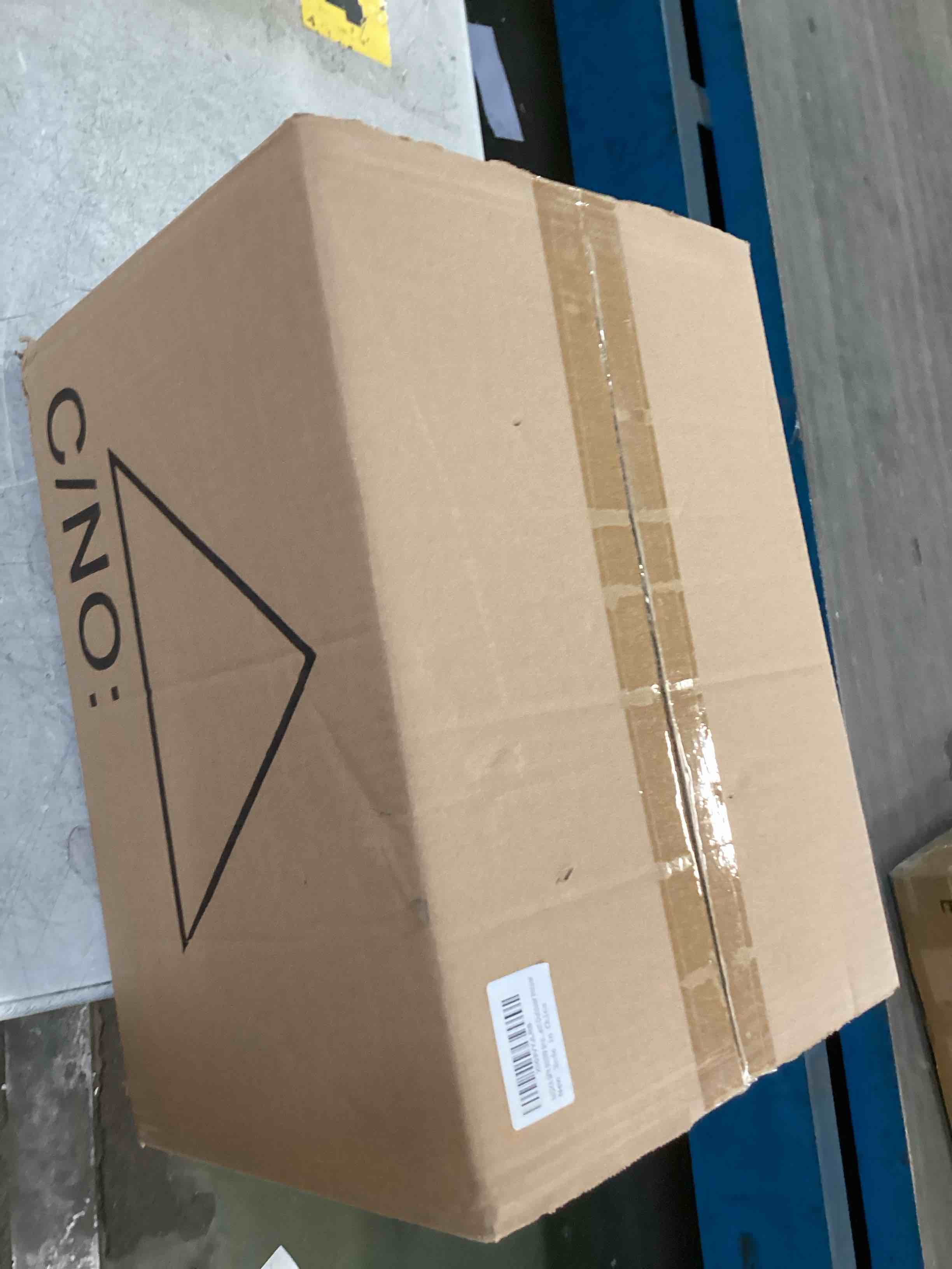 https://s3.amazonaws.com/lotting-images-prod/bidfta/_1742412417547.jpeg