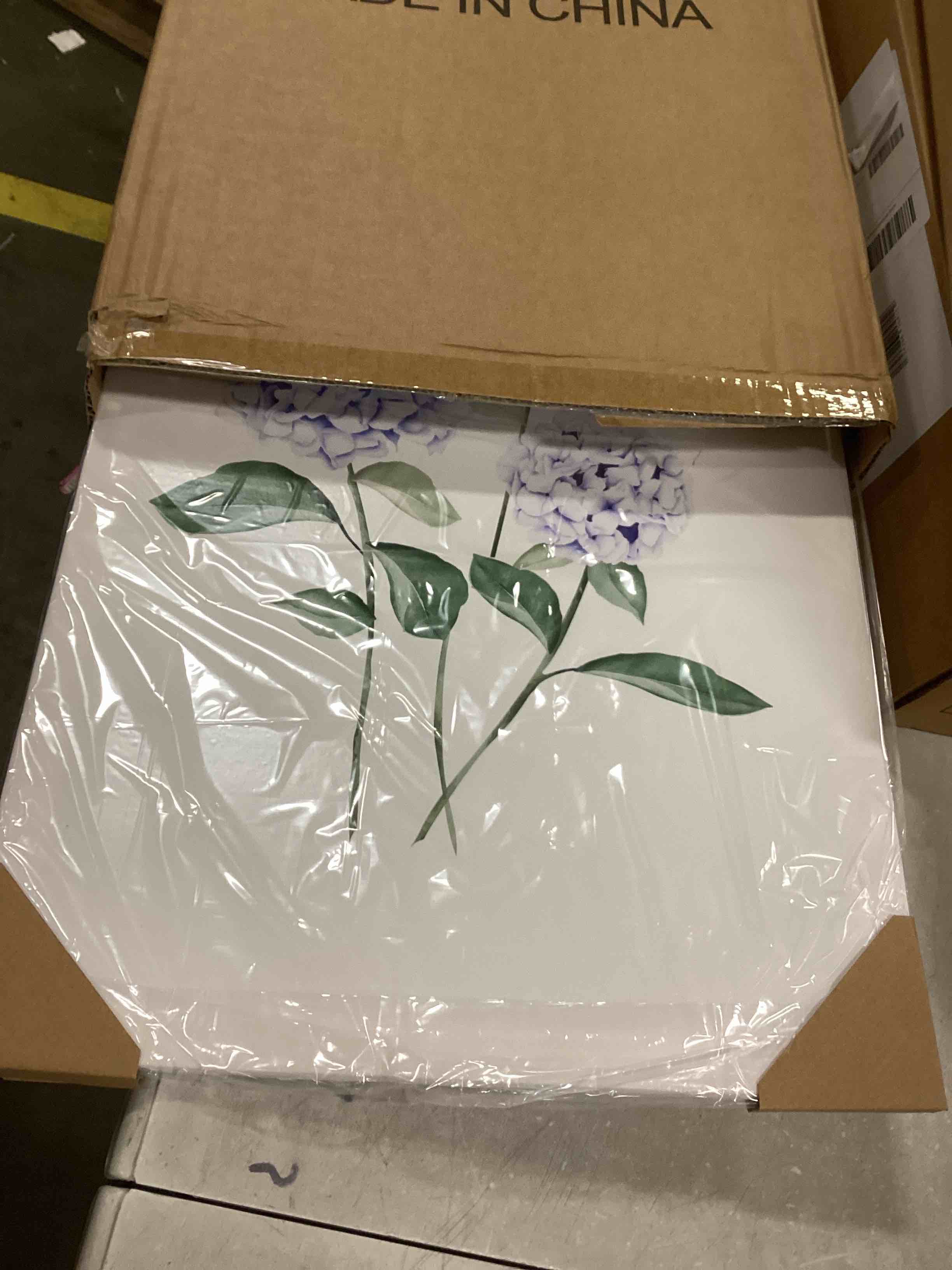 https://s3.amazonaws.com/lotting-images-prod/bidfta/_1742413681873.jpeg