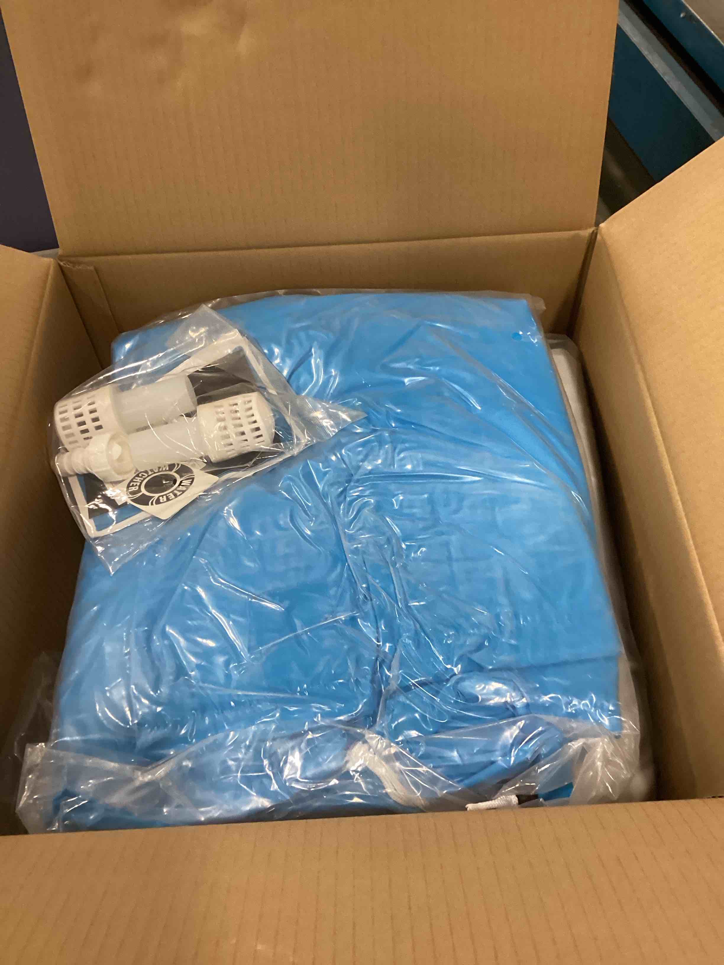https://s3.amazonaws.com/lotting-images-prod/bidfta/_1743105706580.jpeg