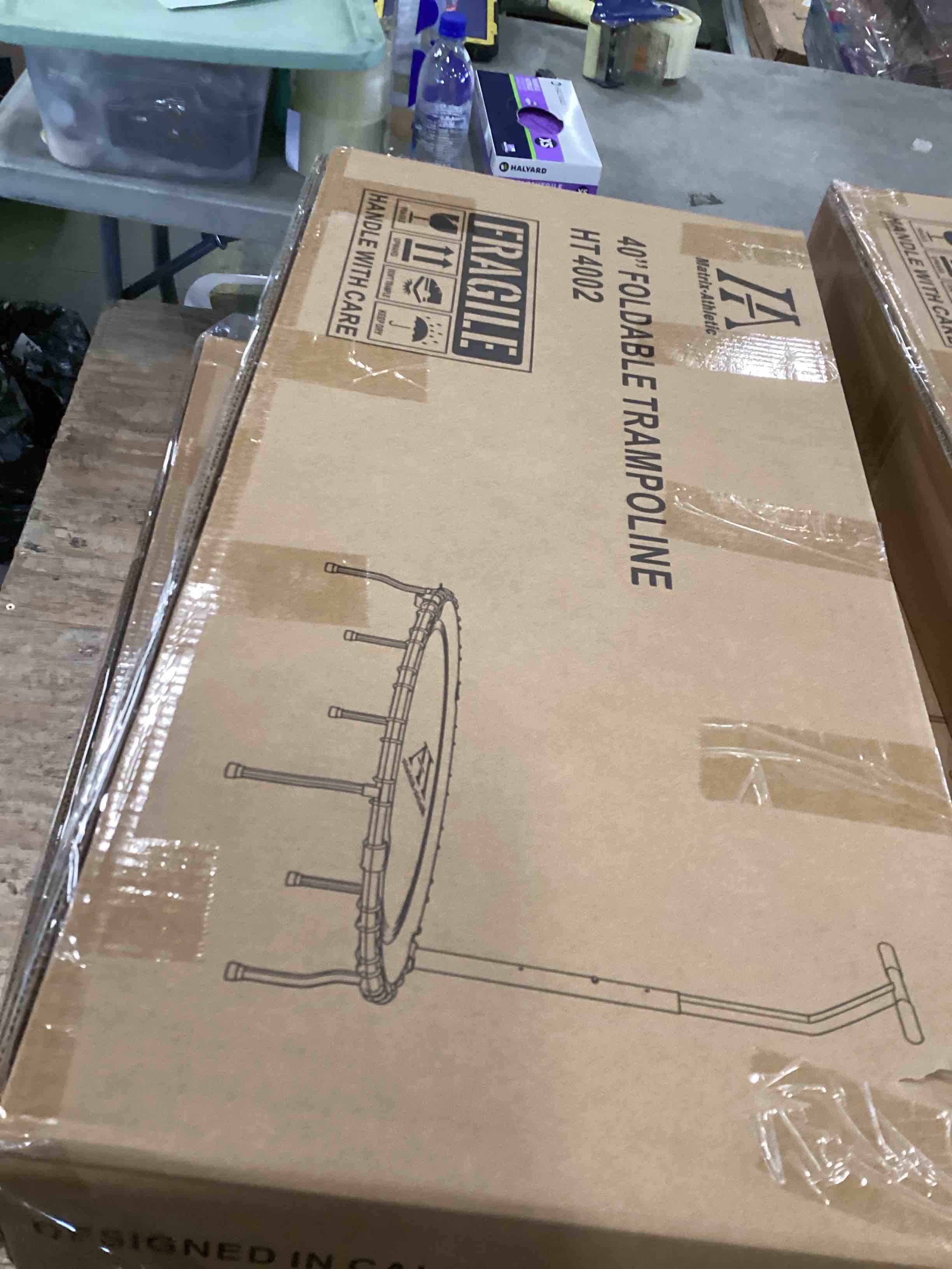 https://s3.amazonaws.com/lotting-images-prod/bidfta/_1743175572185.jpeg