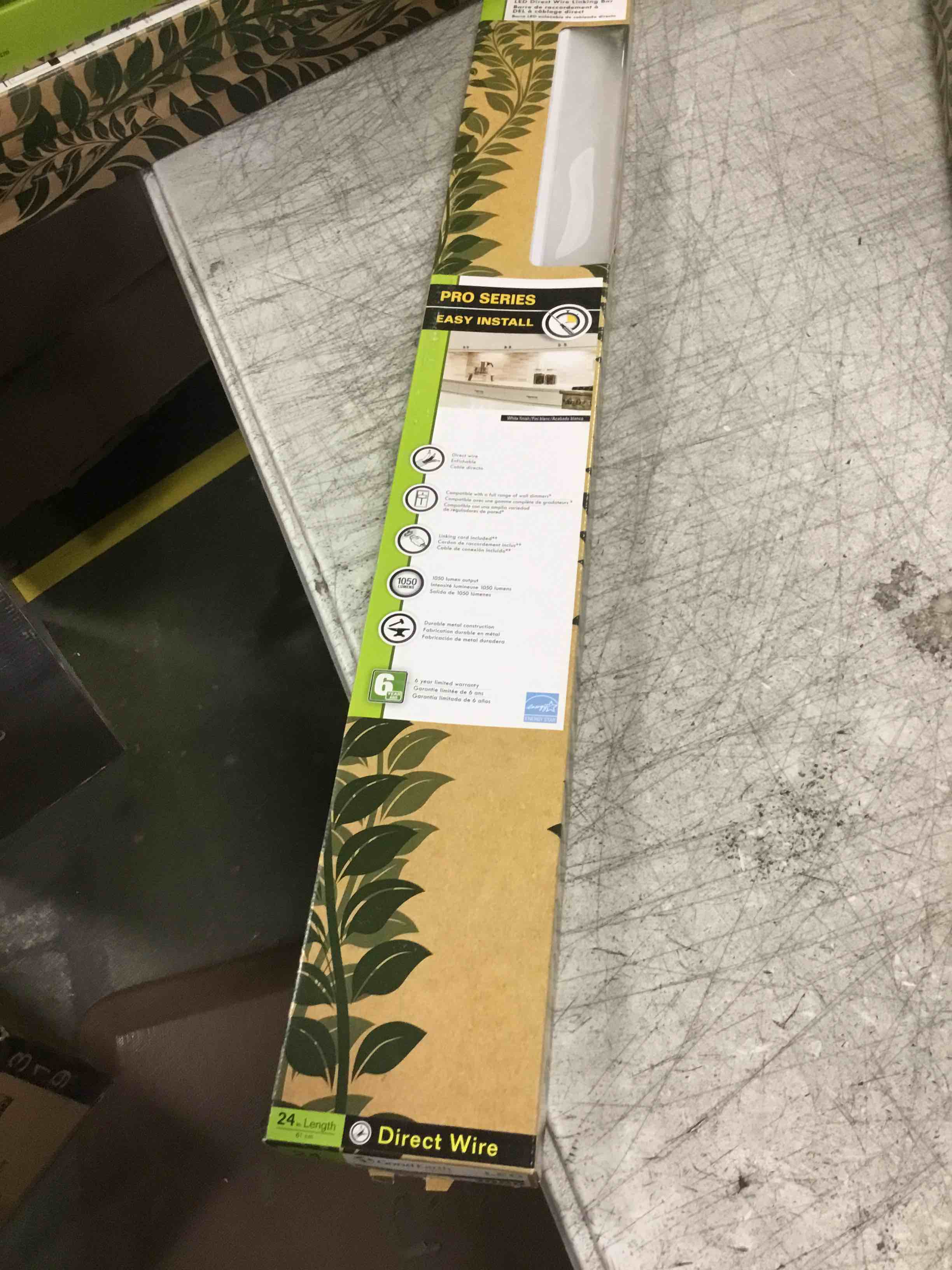 https://s3.amazonaws.com/lotting-images-prod/bidfta/_1743528017516.jpeg