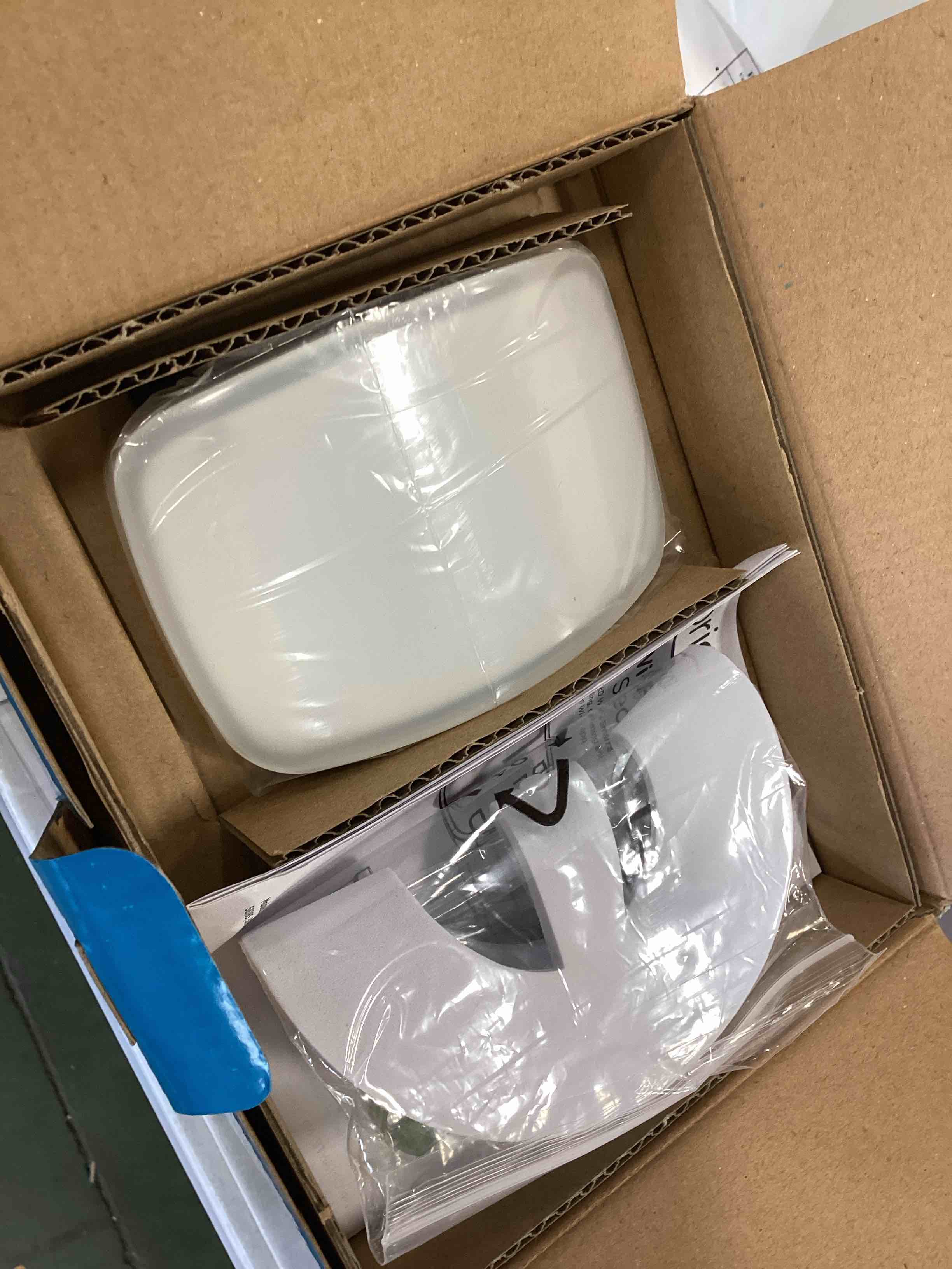 https://s3.amazonaws.com/lotting-images-prod/bidfta/_1743534631981.jpeg