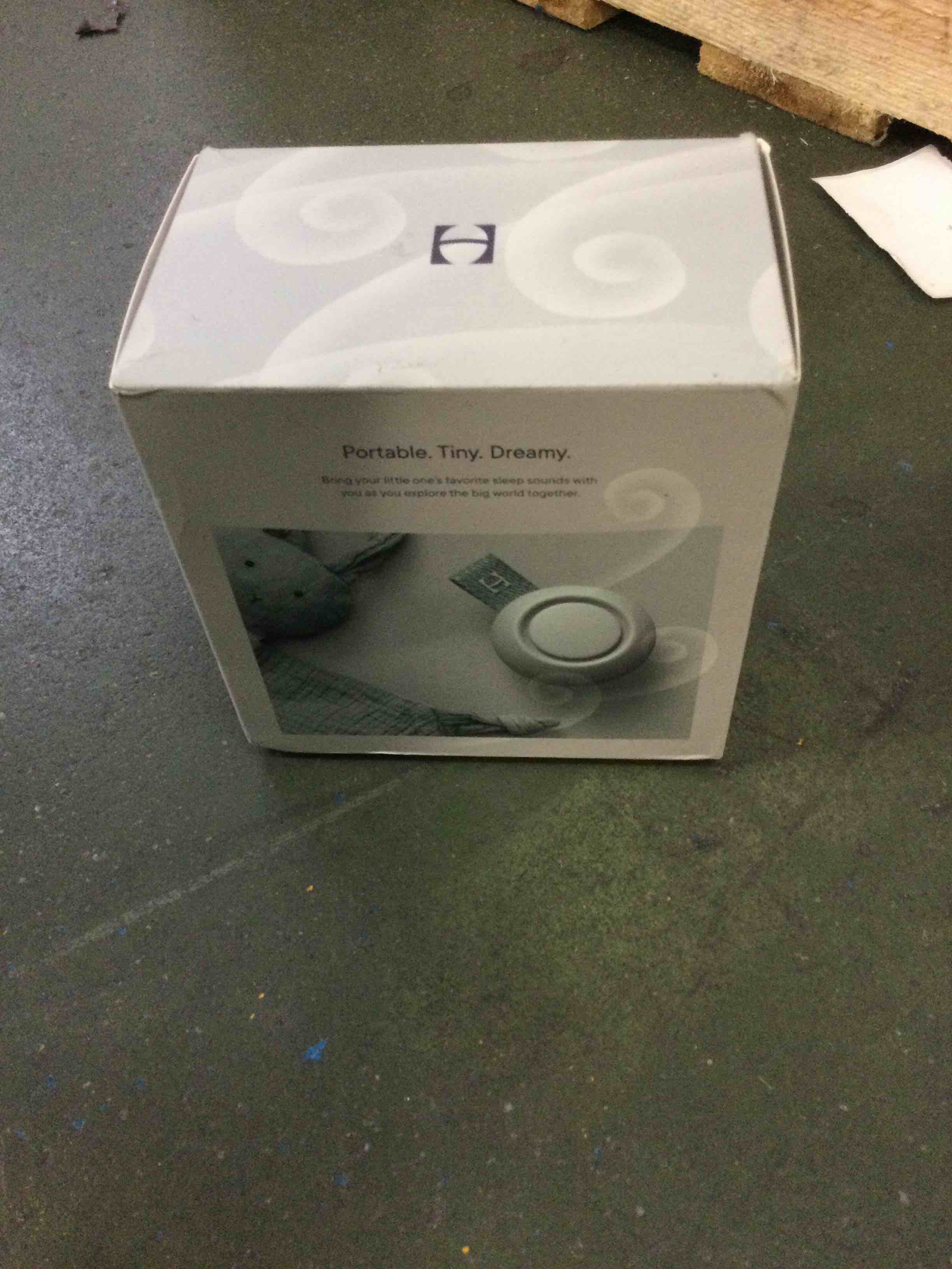 https://s3.amazonaws.com/lotting-images-prod/bidfta/_1743596058800.jpeg