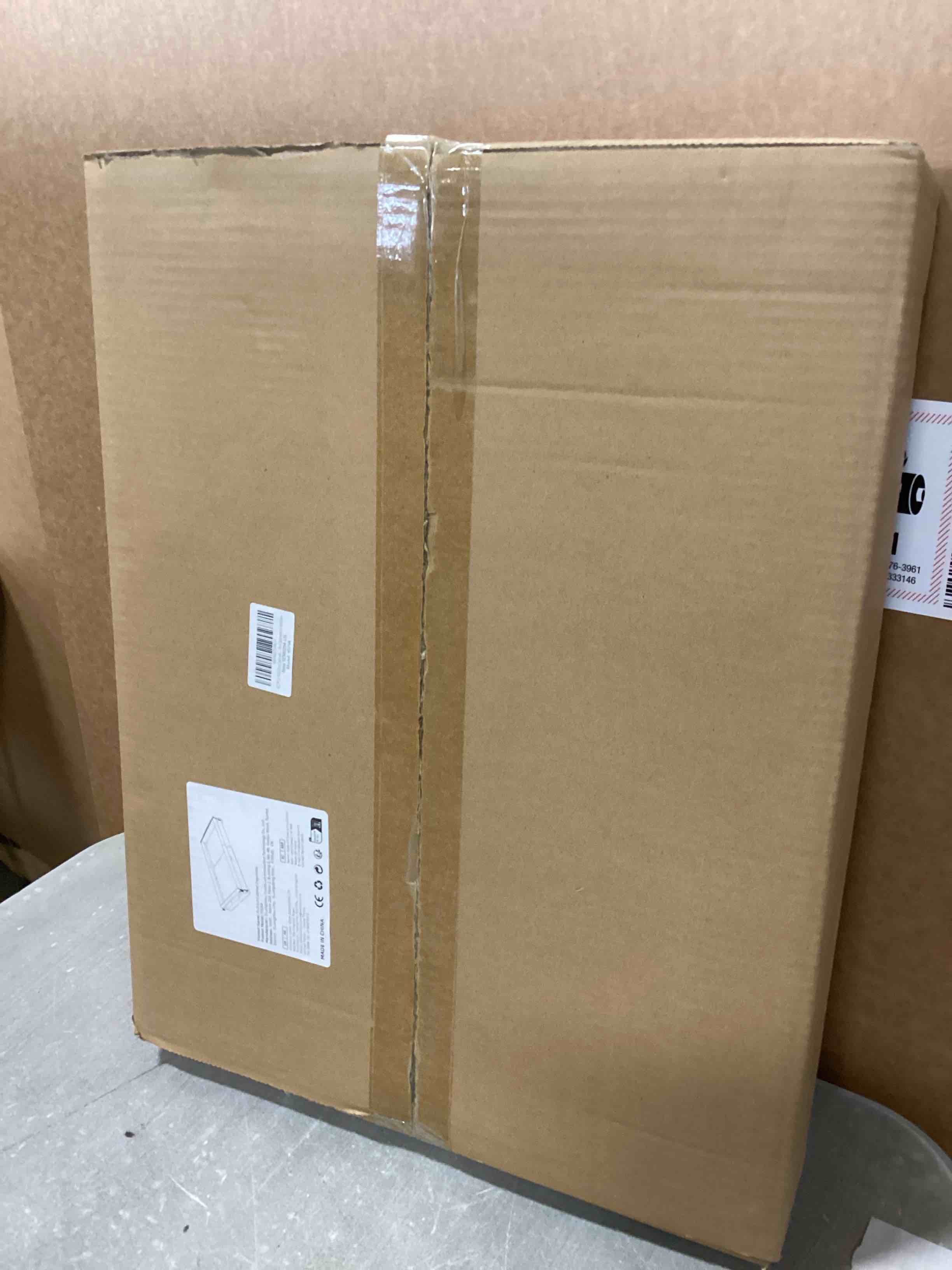 https://s3.amazonaws.com/lotting-images-prod/bidfta/_1743686120234.jpeg