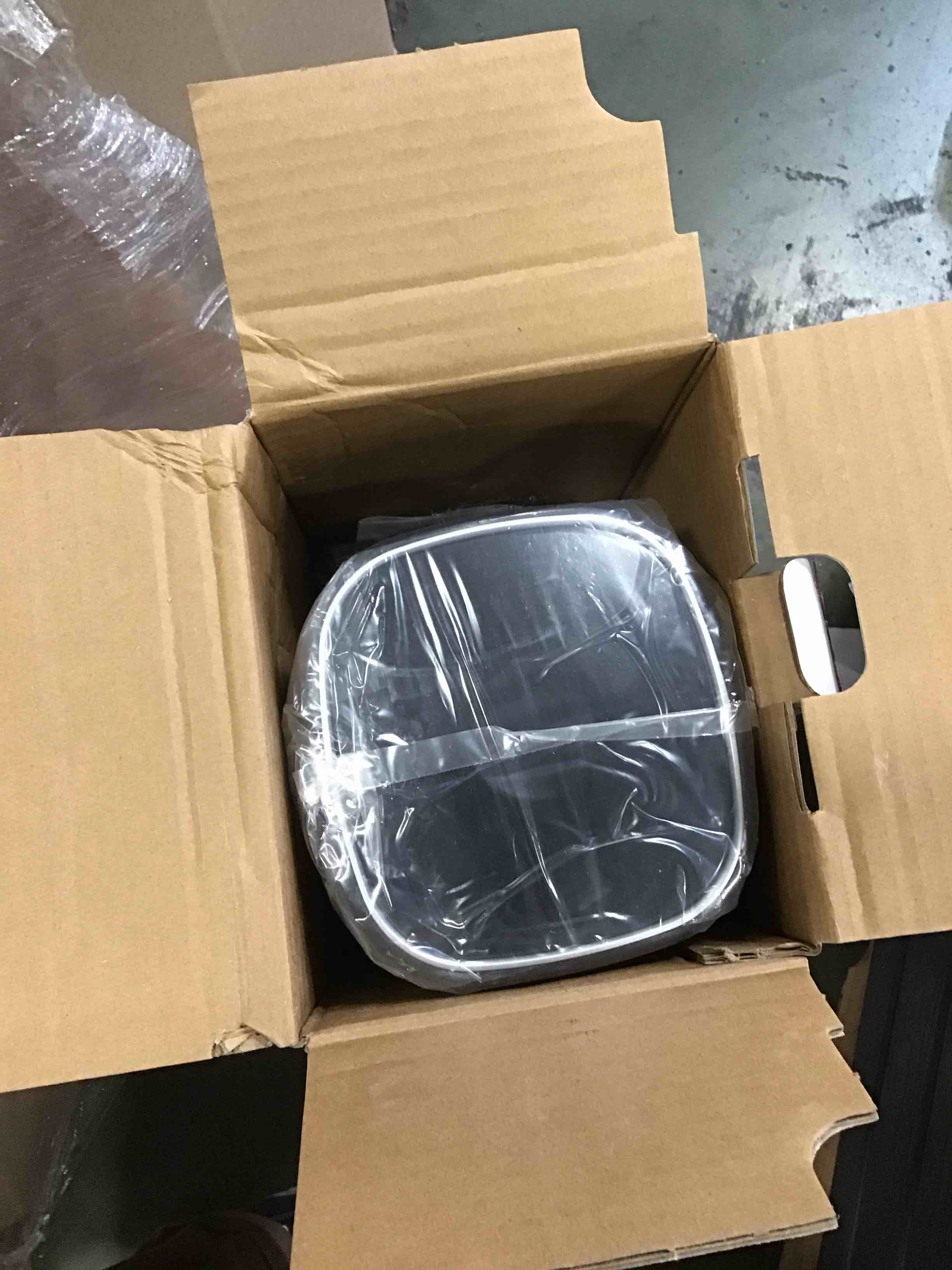 https://s3.amazonaws.com/lotting-images-prod/bidfta/_1744052922390.jpeg