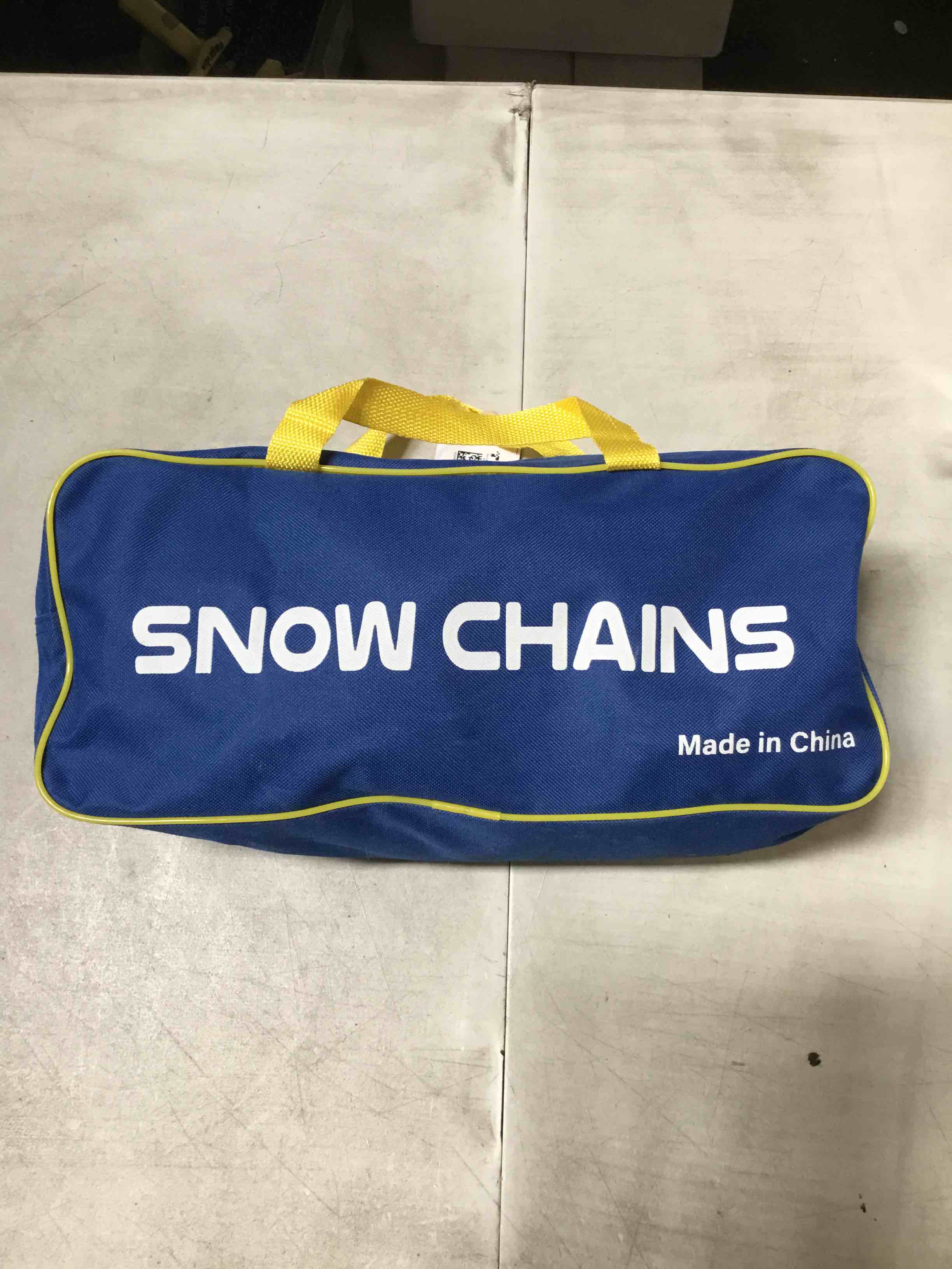 https://s3.amazonaws.com/lotting-images-prod/bidfta/_1744133886387.jpeg