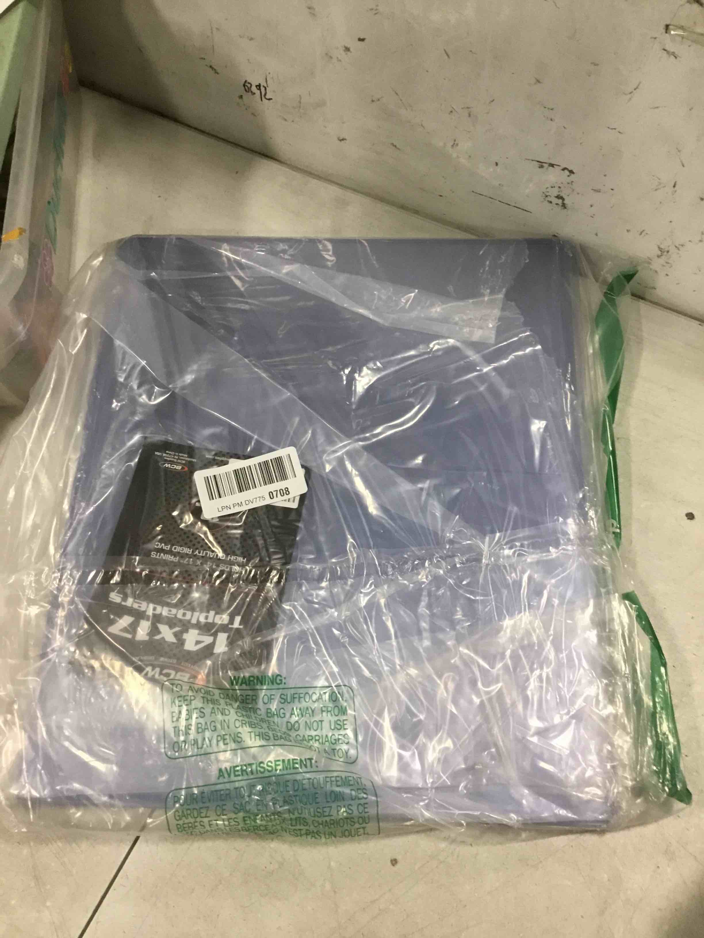 https://s3.amazonaws.com/lotting-images-prod/bidfta/_1744212611025.jpeg
