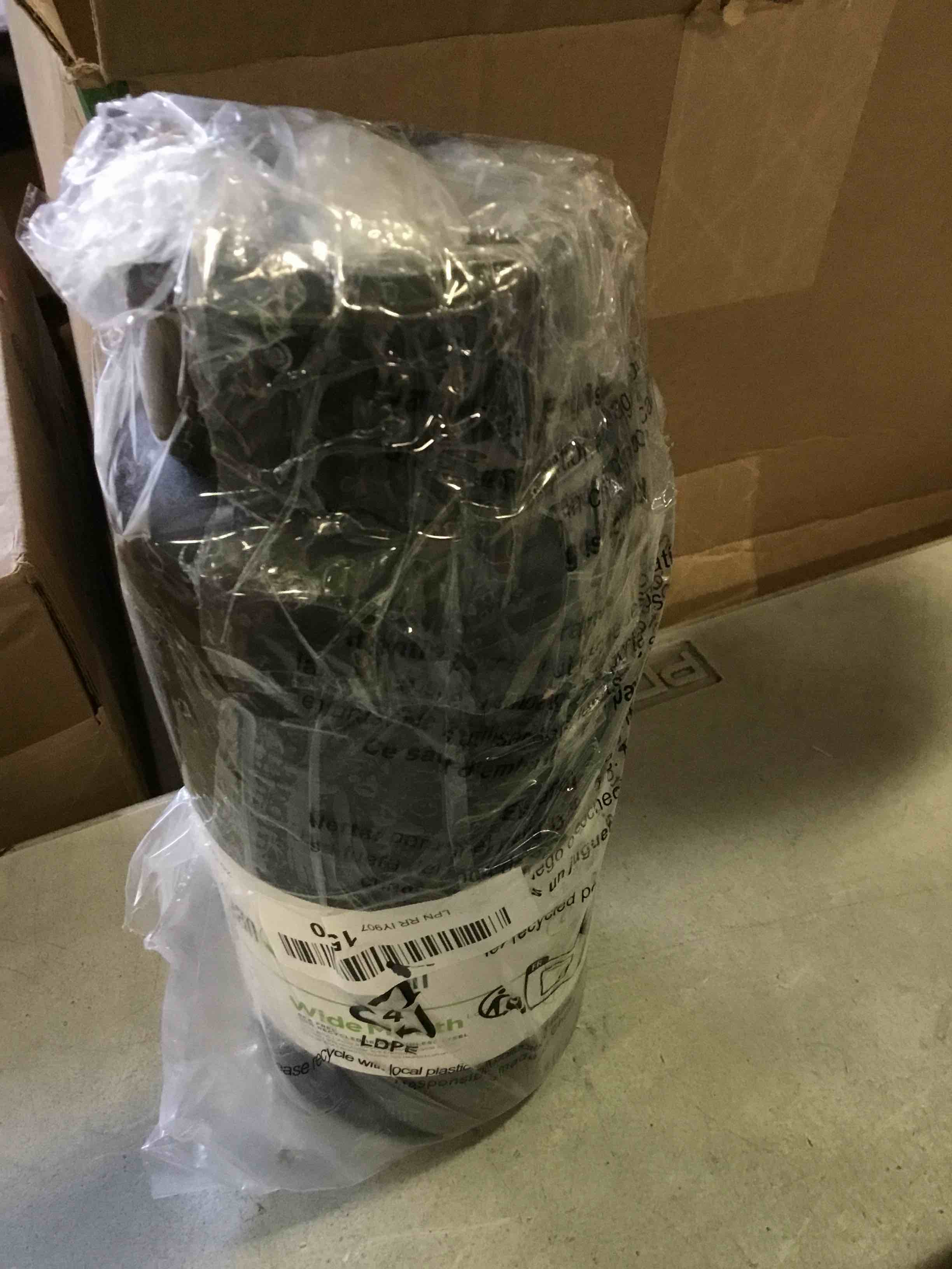 https://s3.amazonaws.com/lotting-images-prod/bidfta/_1744290717865.jpeg
