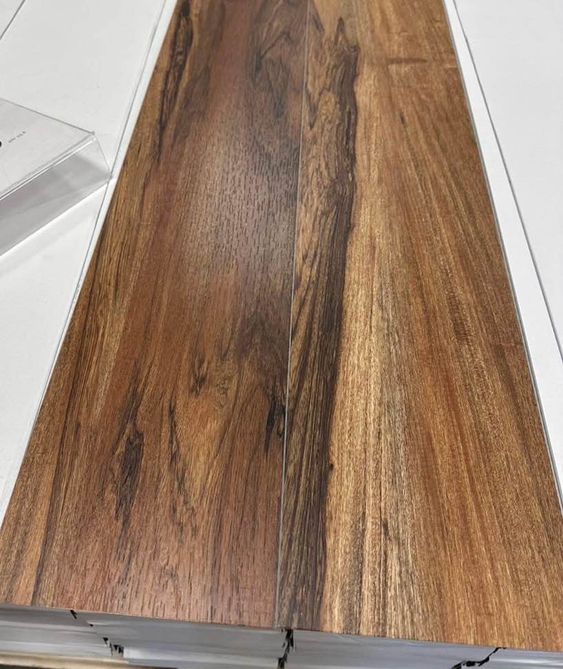 Vinyl flooring cw-2111 48.62” x 7.008” x 4mm 26.02 sq ft / case 50 Cases- bid per sq ft