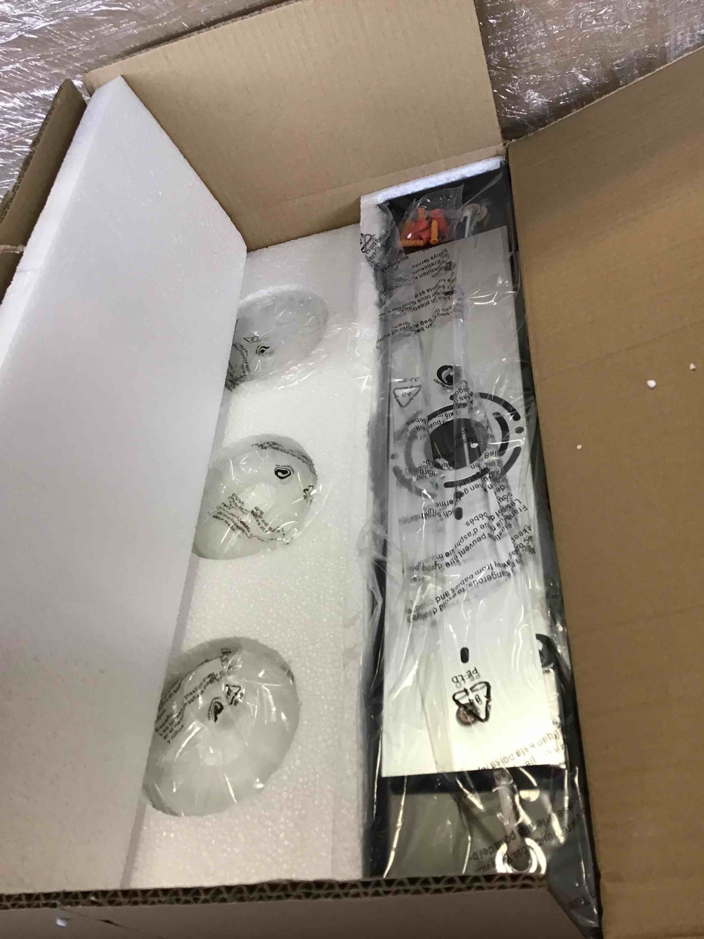 https://s3.amazonaws.com/lotting-images-prod/bidfta/_1744916158346.jpeg
